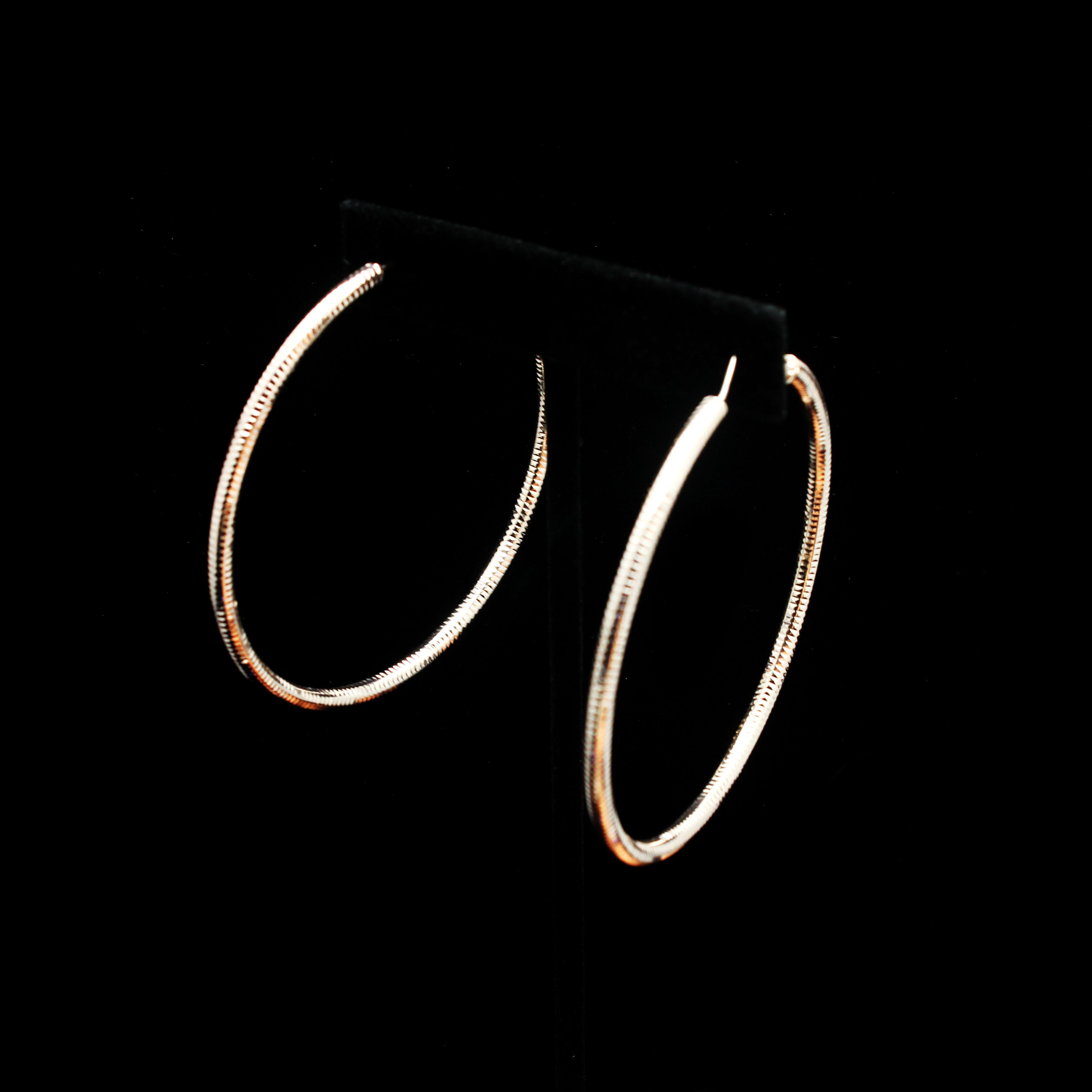 Stylish Large Hoop Earrings for Women - 18K Gold Plated Fashion Statement Jewelry - Perfect for Parties, Weddings & Everyday Wear