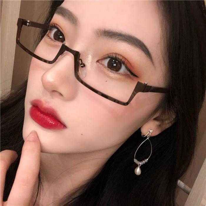 Stylish Lower Semi Rimless Square Glasses for Men & Women - Trendy Eyewear for Reading, Work, and Everyday Fashion