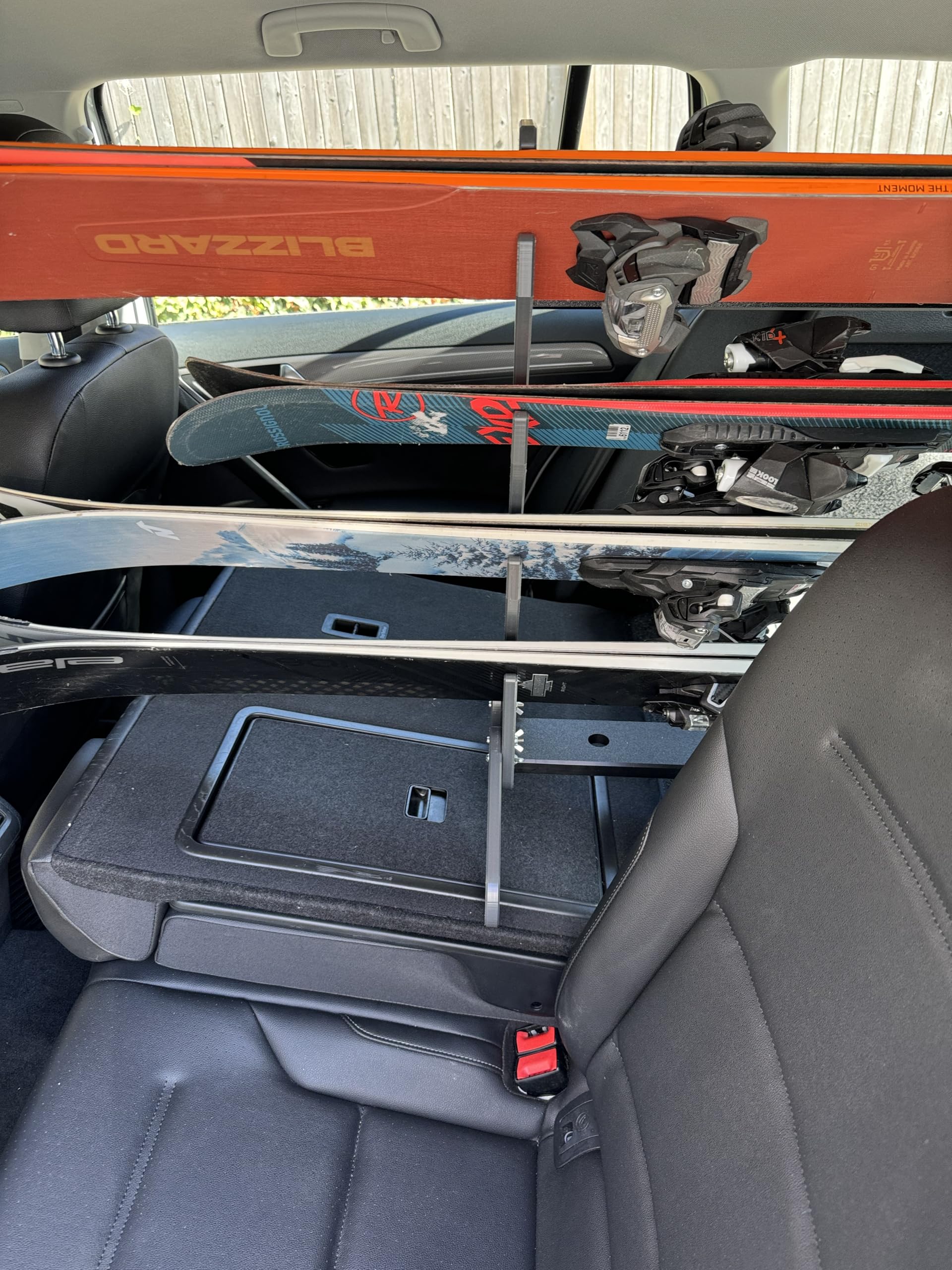 TRAPSKI Ski Rack Tower with Security Strap - SUV/Van Ski Carrier Organizer | Heavy-Duty HDPE Plastic Ski Holder for SUVs, Minivans, Crossovers & Hatchbacks | Made in USA | Perfect for Winter Sports & Road Trips