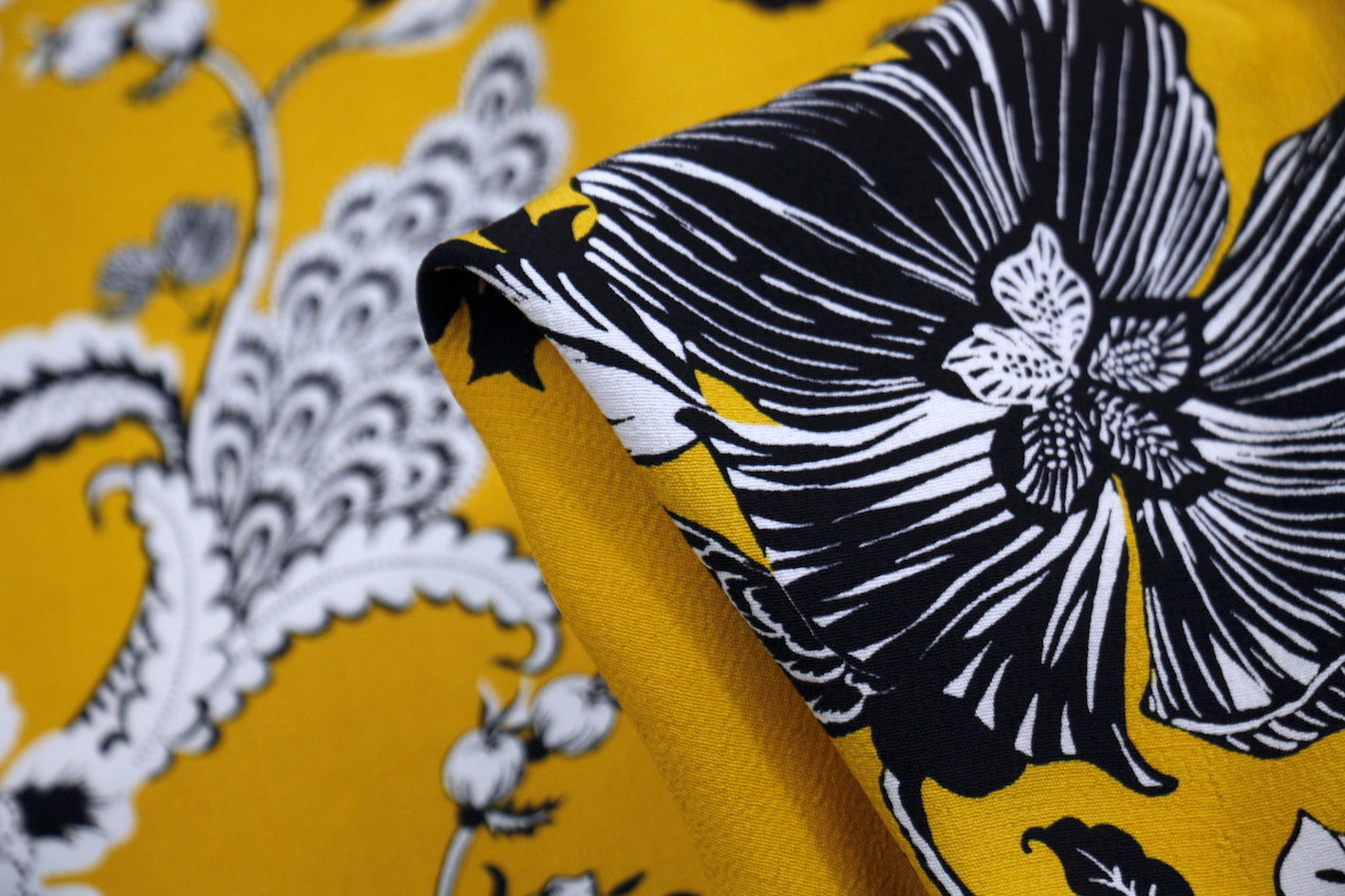 All On Yellow - Trendy Fashion Apparel & Accessories for Women | Perfect for Casual Outfits, Street Style & Summer Looks