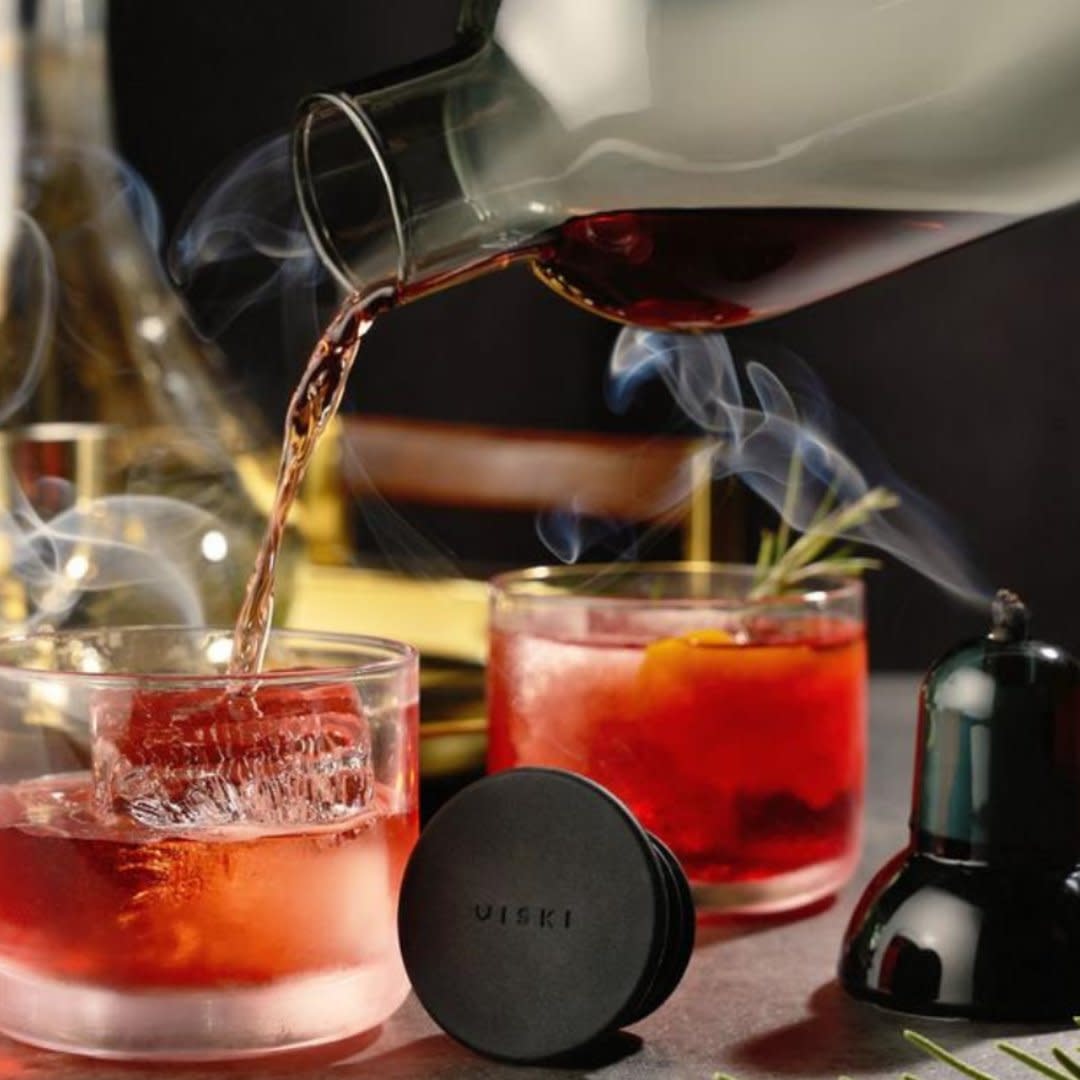 Premium Smoked Cocktail Kit - Handcrafted Wooden Smoking Box with Glass Cloche & Smoking Chips - Perfect for Whiskey, Bourbon, Cocktails & Home Bar Mixology - Ideal for Gifts, Parties & Entertaining