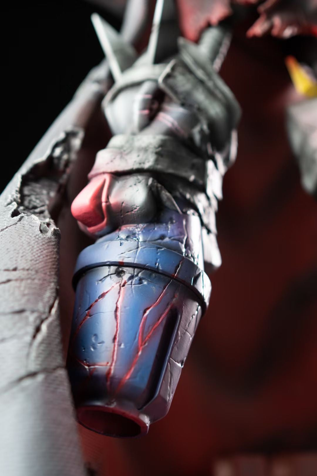 MO Studio x PaPa Studio Omegamon Zwart Damaged Version - Limited Edition Collectible Figure for Anime Fans and Digimon Collectors | Perfect for Display, Gifts, and Gaming Setups
