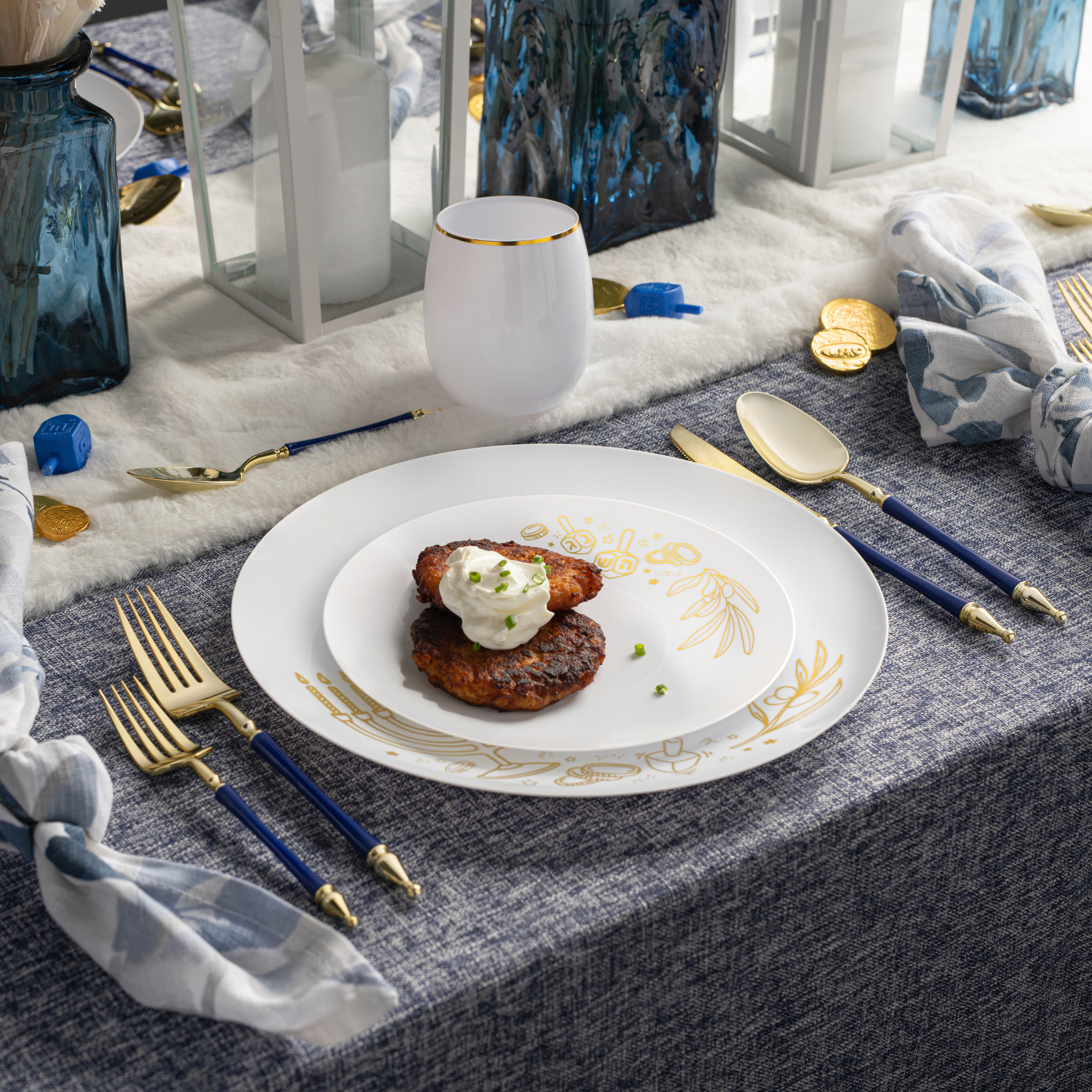 Sophisticate Collection Royal Blue & Gold Flatware Set - 40-Piece (Settings for 8) - Elegant Dinnerware for Formal Dining, Wedding Registry & Holiday Entertaining