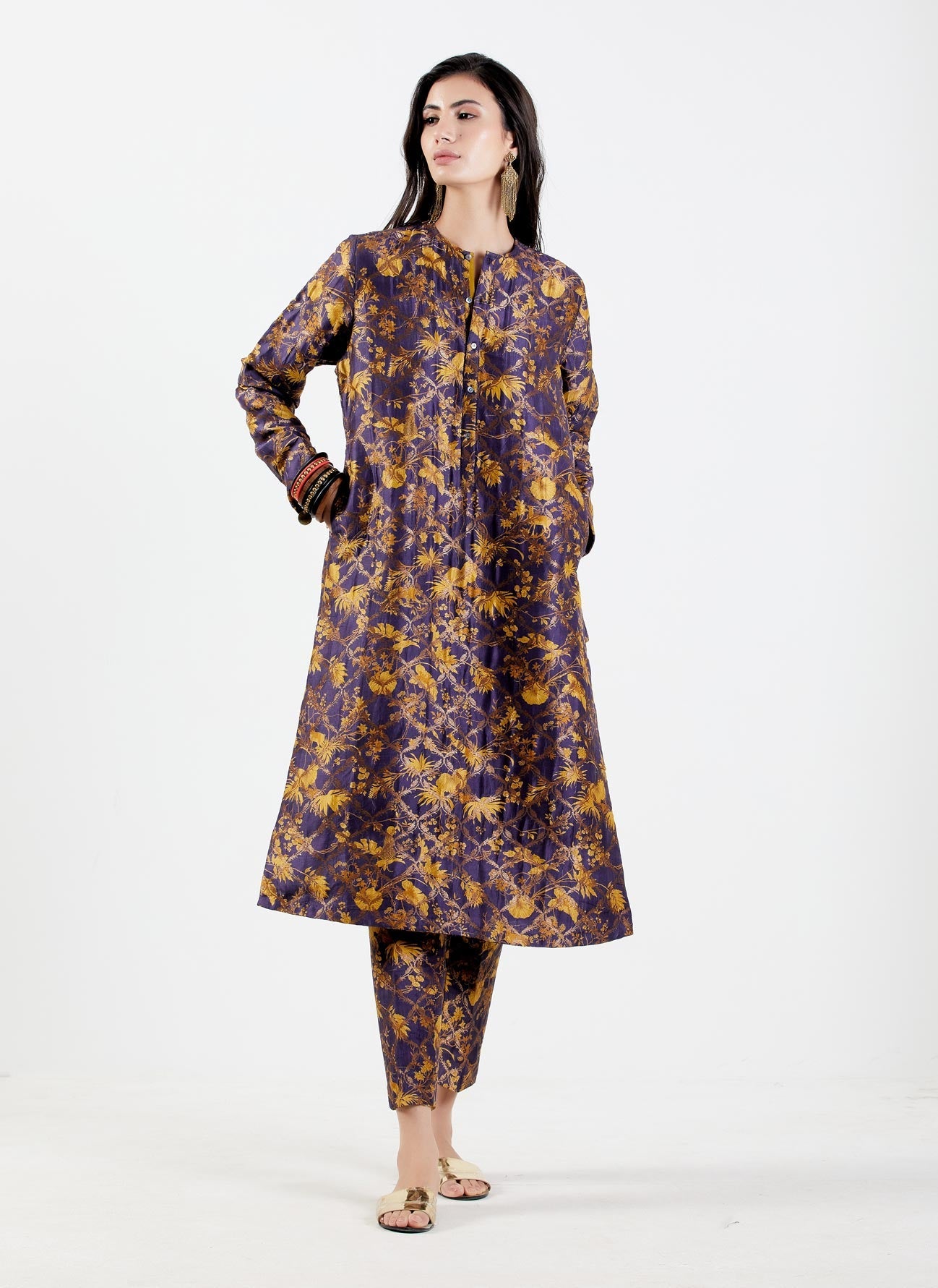 Bade Miyan Kurta Silk Brocade Gold - Premium Indian Men's Kurta for Festivals & Weddings - Perfect for Diwali, Eid & Special Occasions