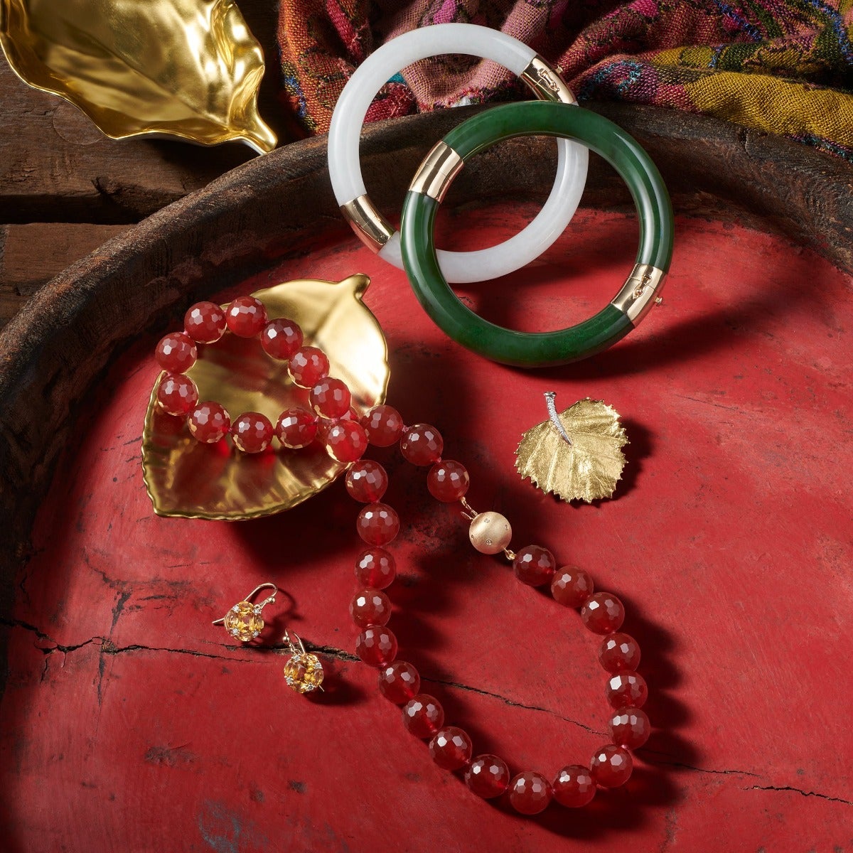 Elegant White Jade Pacific Bangle Bracelet - Handcrafted Jewelry for Women, Perfect for Weddings, Parties & Special Occasions