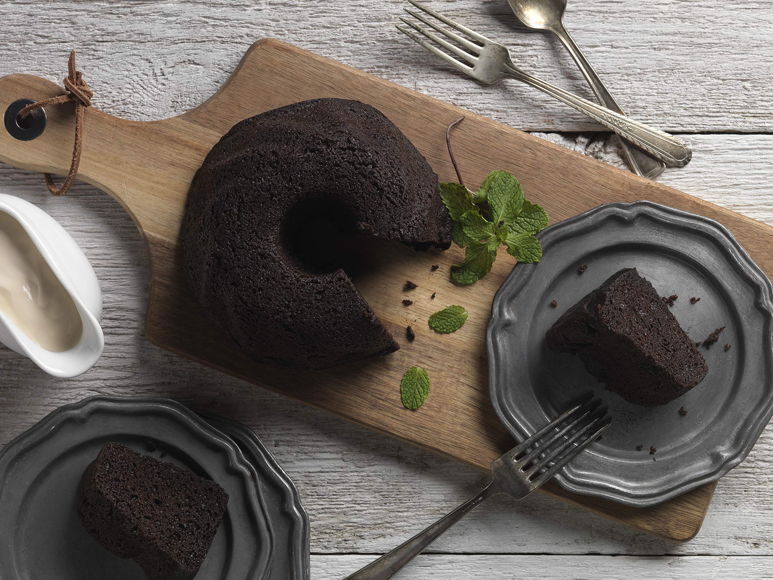 Premium TORTUGA Caribbean Chocolate Rum Cake - 16 oz Gourmet Rum Cake with Rich Chocolate Flavor - Perfect Gift for Holidays, Birthdays, Parties & Corporate Events - Ideal for Dessert Tables, Gift Baskets & Luxury Food Delivery