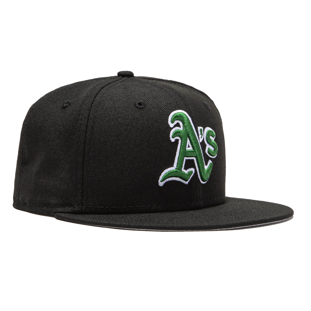 New Era 59Fifty Retro On Field Oakland Athletics Baseball Cap - Black, Green & White Adjustable Snapback Hat for Men & Women - Perfect for Baseball Games, Streetwear & Sports Fan Collections