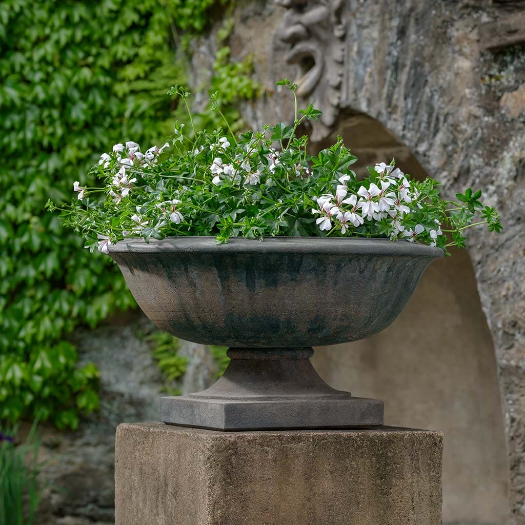 Campania International Apsley Urn - Classic Garden Planter for Outdoor Decor, Patio & Landscaping | Elegant Flower Pot for Home, Yard & Wedding Decorations