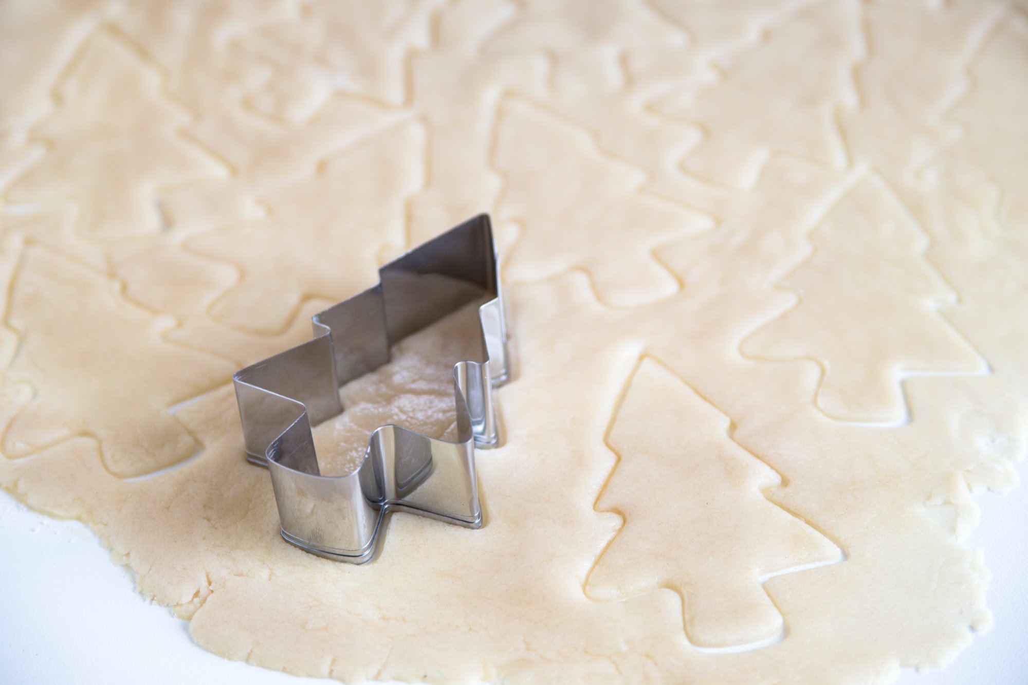 Fox Run 3-Inch Stainless Steel Christmas Tree Cookie Cutter - Durable Holiday Baking Decorations for Cookies, Gingerbread, and Festive Treats
