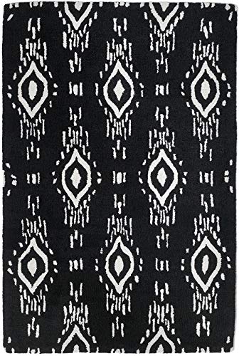 Surah - Black