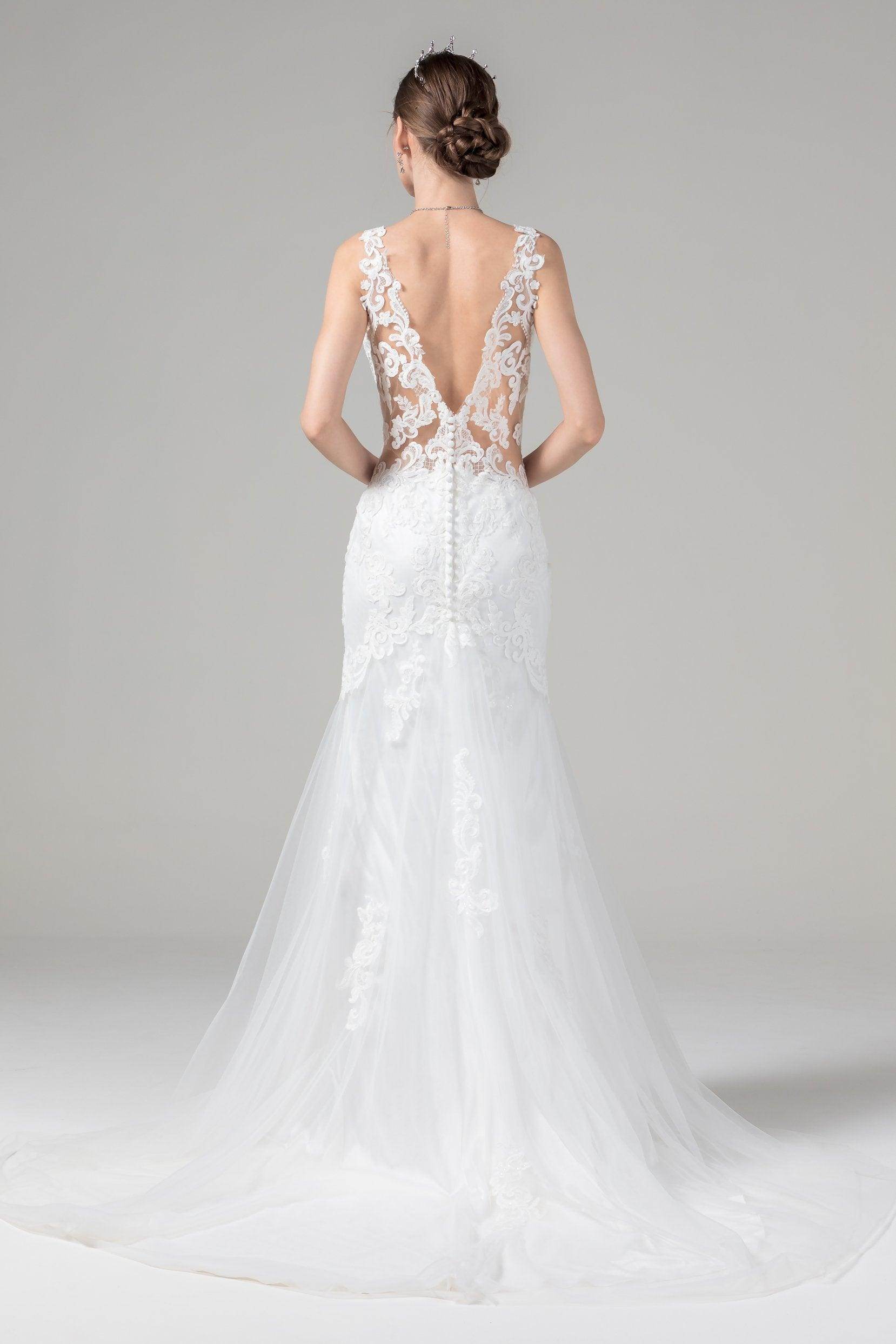 Elegant Fit and Flare Court Train Tulle Lace Wedding Dress CW2589 - Perfect for Bridal Gowns, Formal Events & Romantic Photos