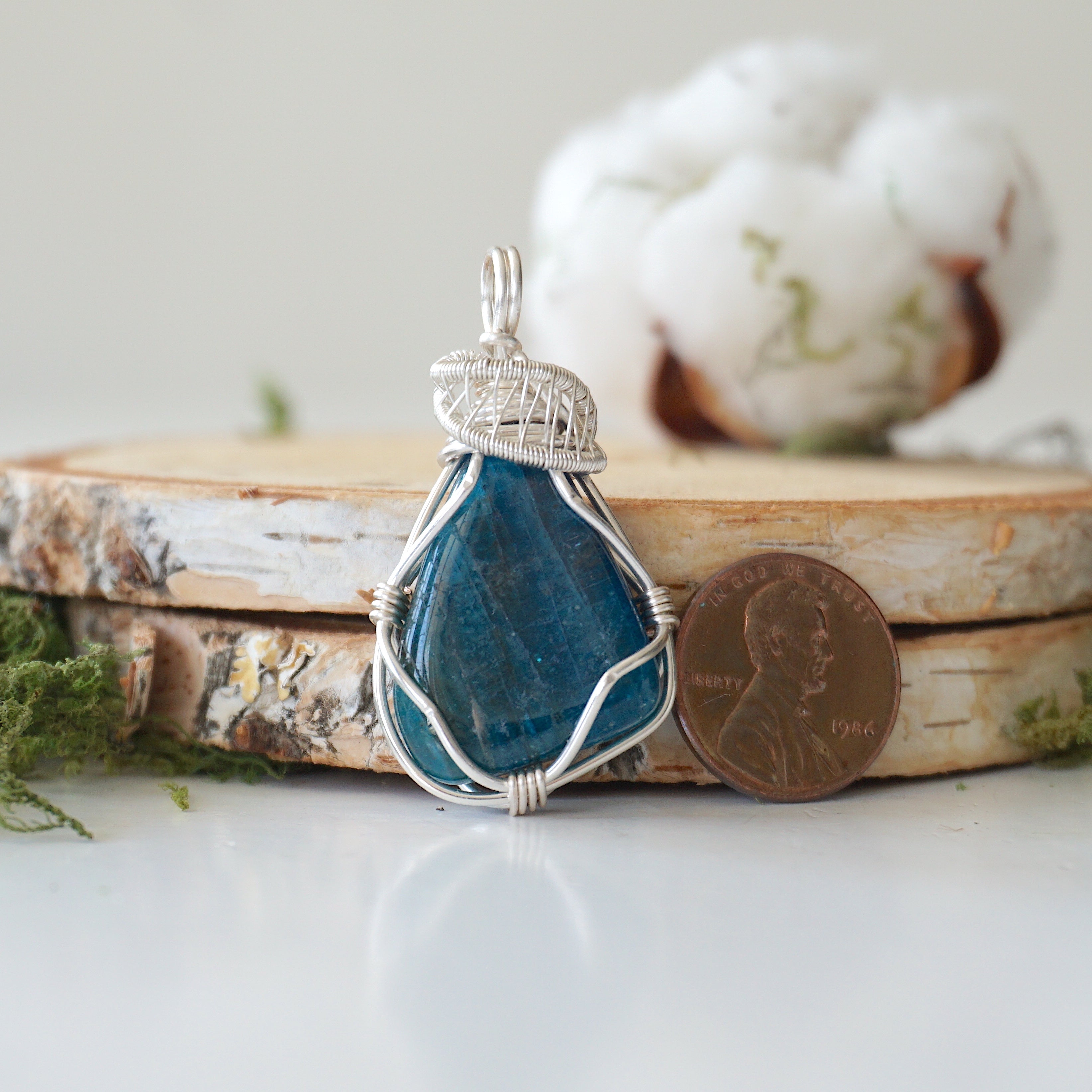 Blue Apatite Pendant Necklace - Sterling Silver Plated Jewelry for Women, Healing Crystal Gift for Spiritual Protection & Positive Energy