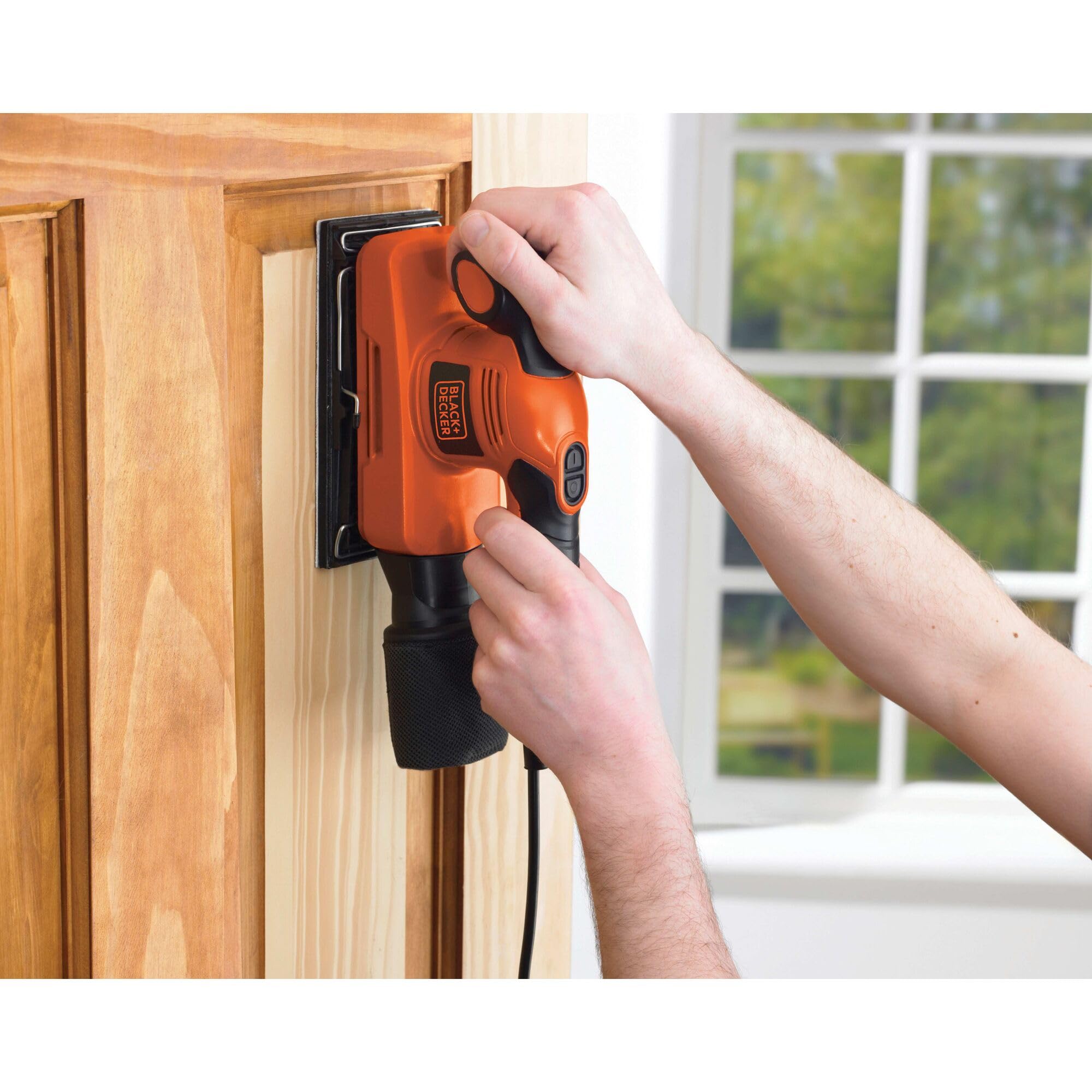 BLACK+DECKER KA320EKA Electric Power Sander - 3.0 Amp, 1/4 Sheet Palm Sander with Dust Collection - Perfect for Woodworking, Sanding Furniture, DIY Home Projects & Smoothing Surfaces