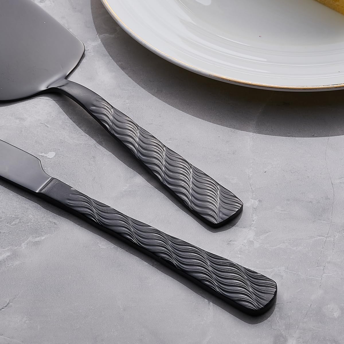 Premium Black Cake Cutting Set - Stainless Steel Cake Knife & Server for Weddings, Birthdays, Parties | Elegant Cake Pie Cutter for Special Occasions & Celebrations | Perfect for Wedding Cakes, Birthday Parties & Dessert Tables