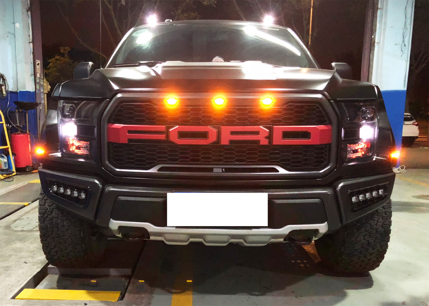 5-Pack White/Amber Switchback LED Daytime Running Lights for 2017-2020 Ford Raptor - DRL Fog Lights for Off-Road & Night Driving