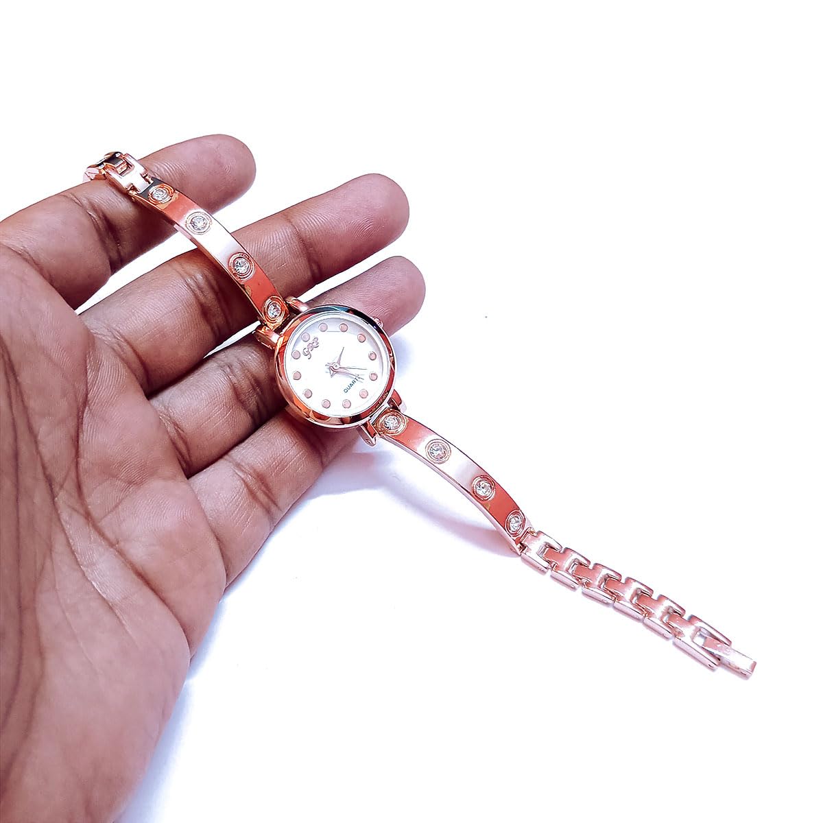 Luxury Artificial Diamond Women's Watch - Elegant Rose Gold Quartz Timepiece for Ladies & Girls | Perfect Gift for Friends, Birthdays & Special Occasions | Stylish Jewelry Watch for Everyday Wear & Formal Events