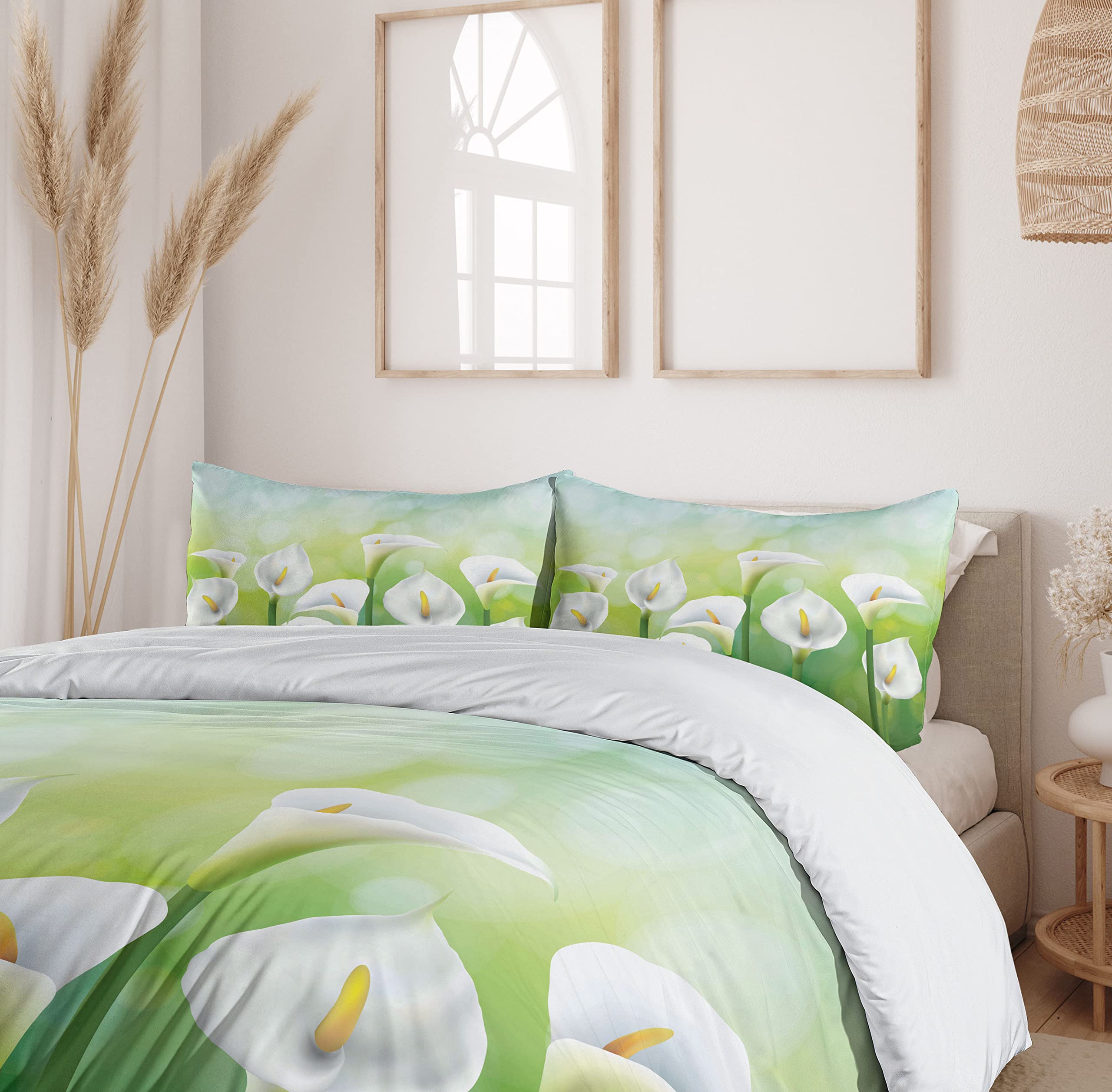 Lunarable Calla Lily Duvet Cover Set - Spring Floral Design on Green Background, 3-Piece King Size Bedding Set with 2 Pillow Shams (Green/White/Yellow) for Master Bedroom, Guest Room & Spring Home Decor