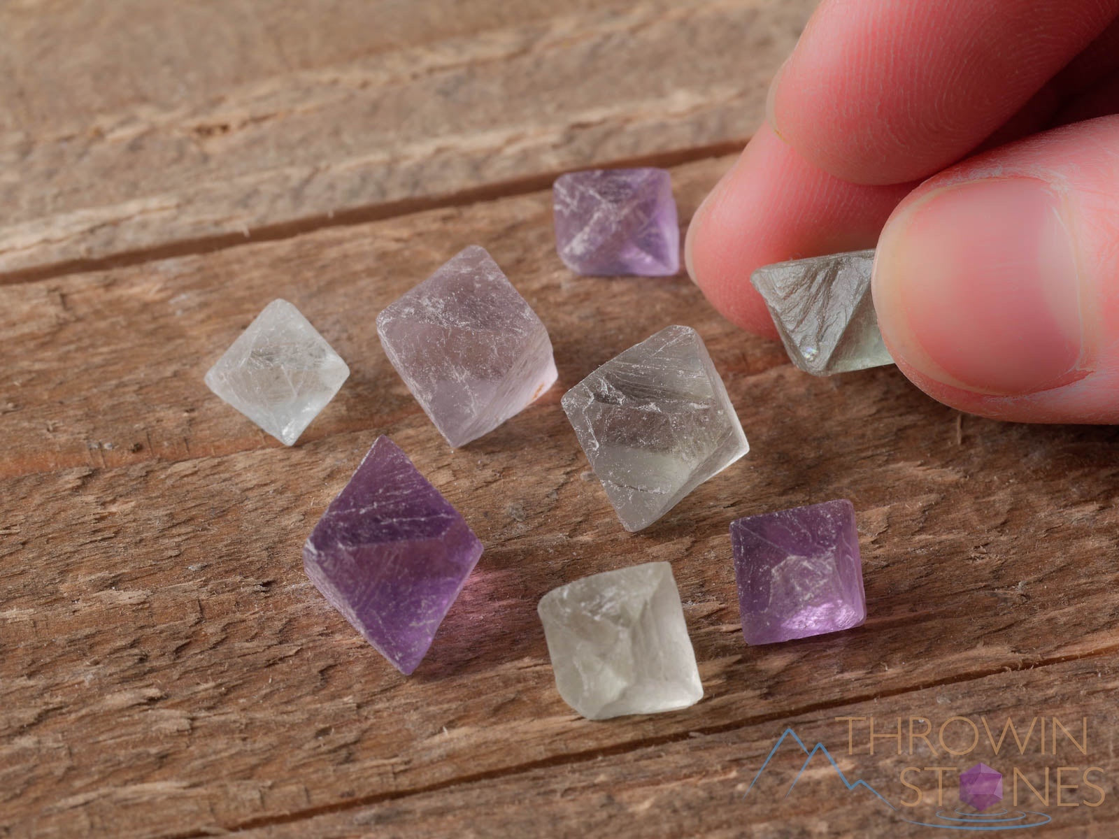Natural Raw FLUORITE Crystal Octahedron - Healing Stone for Meditation, Chakra Balancing & Energy Work | Metaphysical Decor, Mineral Specimen Collection | Perfect for Home, Office & Spiritual Space (E1234)