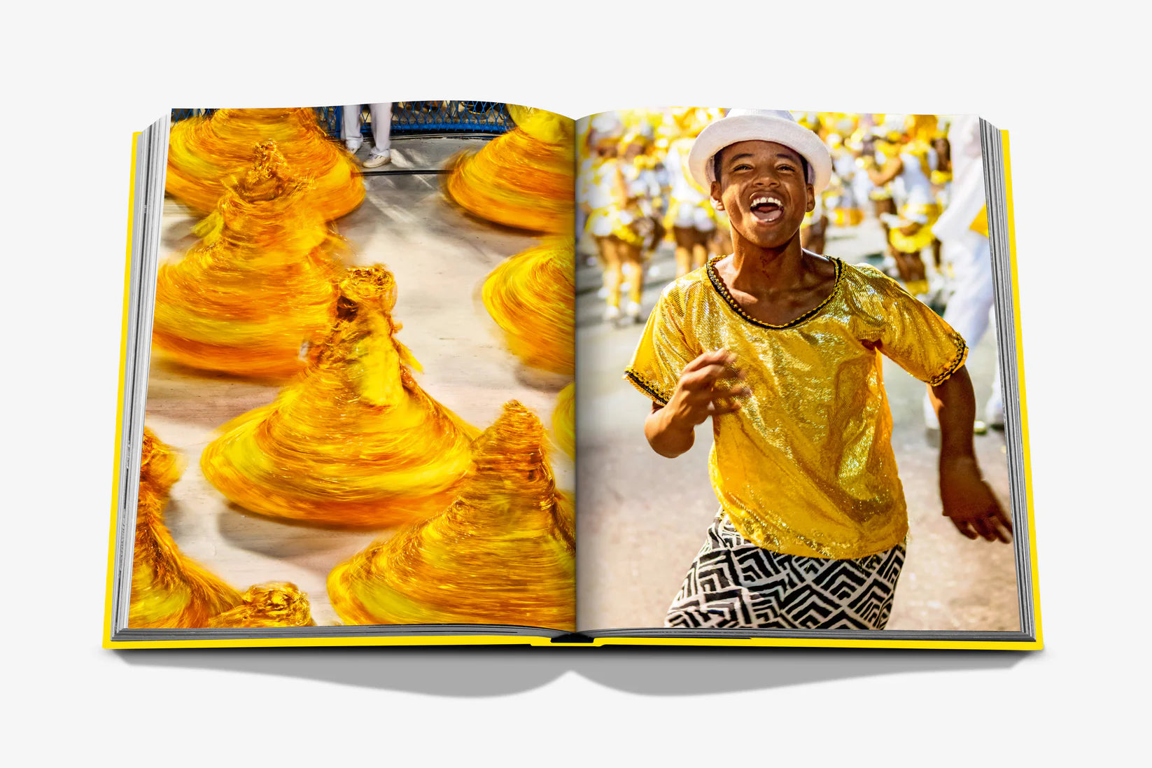Rio De Janeiro Souvenirs & Gifts – Authentic Brazilian Handicrafts, T-Shirts & Travel Mementos | Perfect for Beach Vacations, Carnival & Home Decor