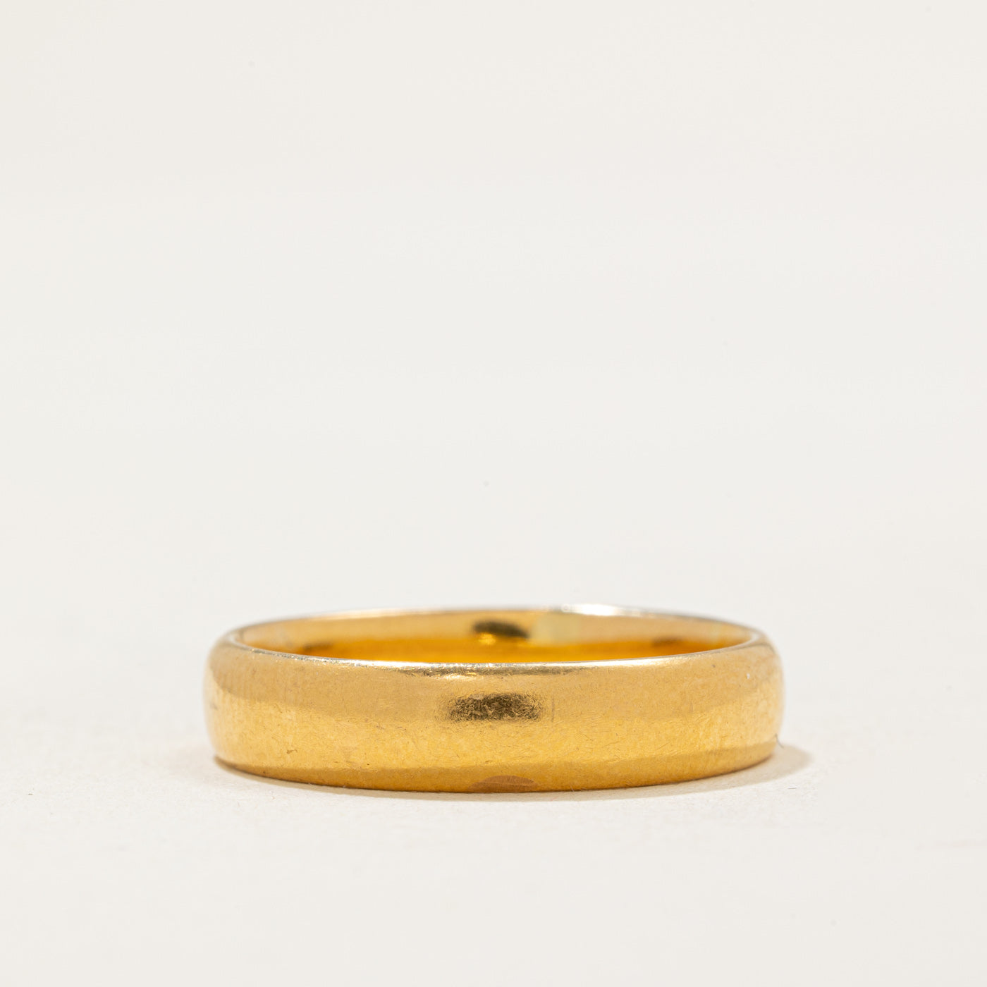 Vintage 22k Yellow Gold Wedding Band Ring - 4.15mm Wide - Size 7.25 - Pseudo Hallmarked - Perfect for Anniversaries, Engagements & Special Occasions