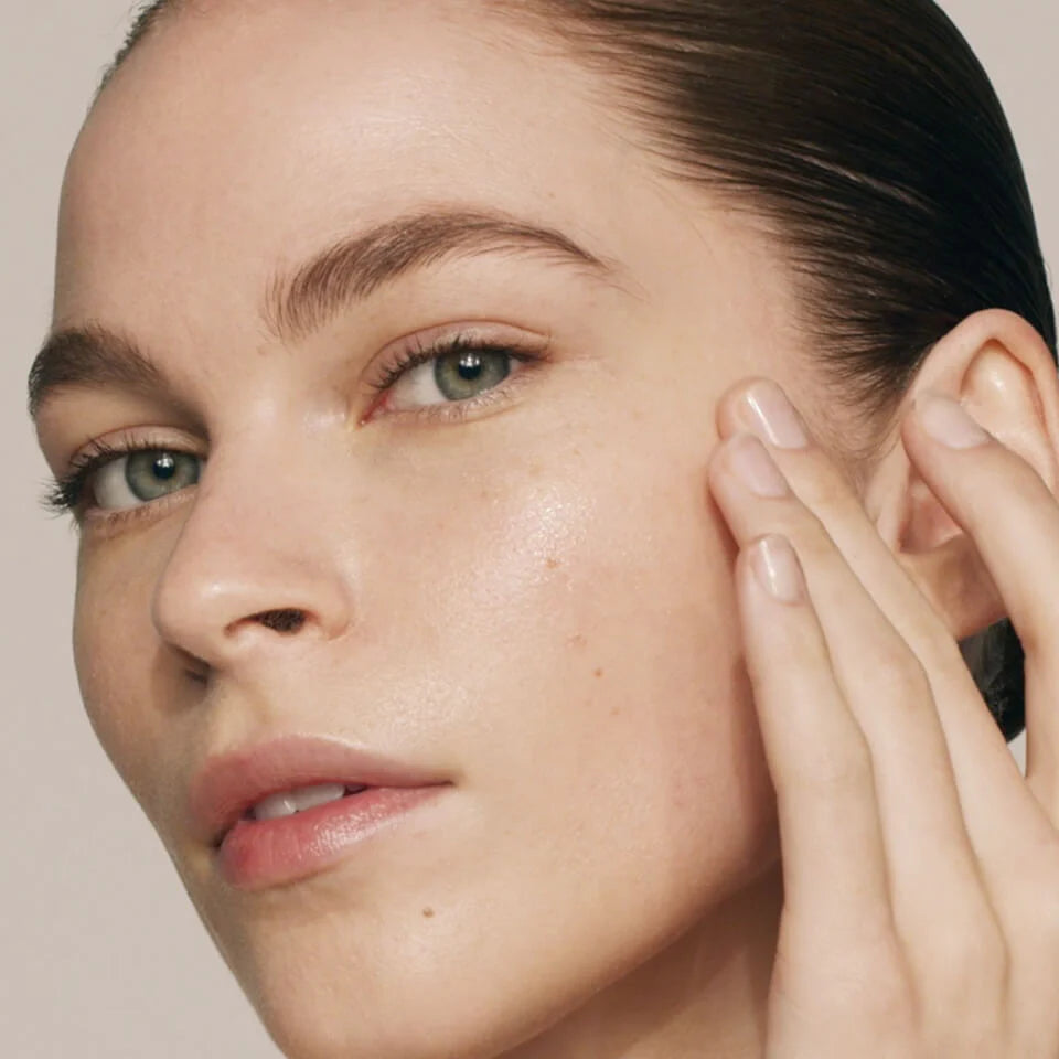 Rejuvenating Cell Energizing Serum by Augustinus Bader | Victoria Beckham Skincare | Anti-Aging Face Treatment for Glowing Skin | Perfect for Nighttime Routine & Special Occasions