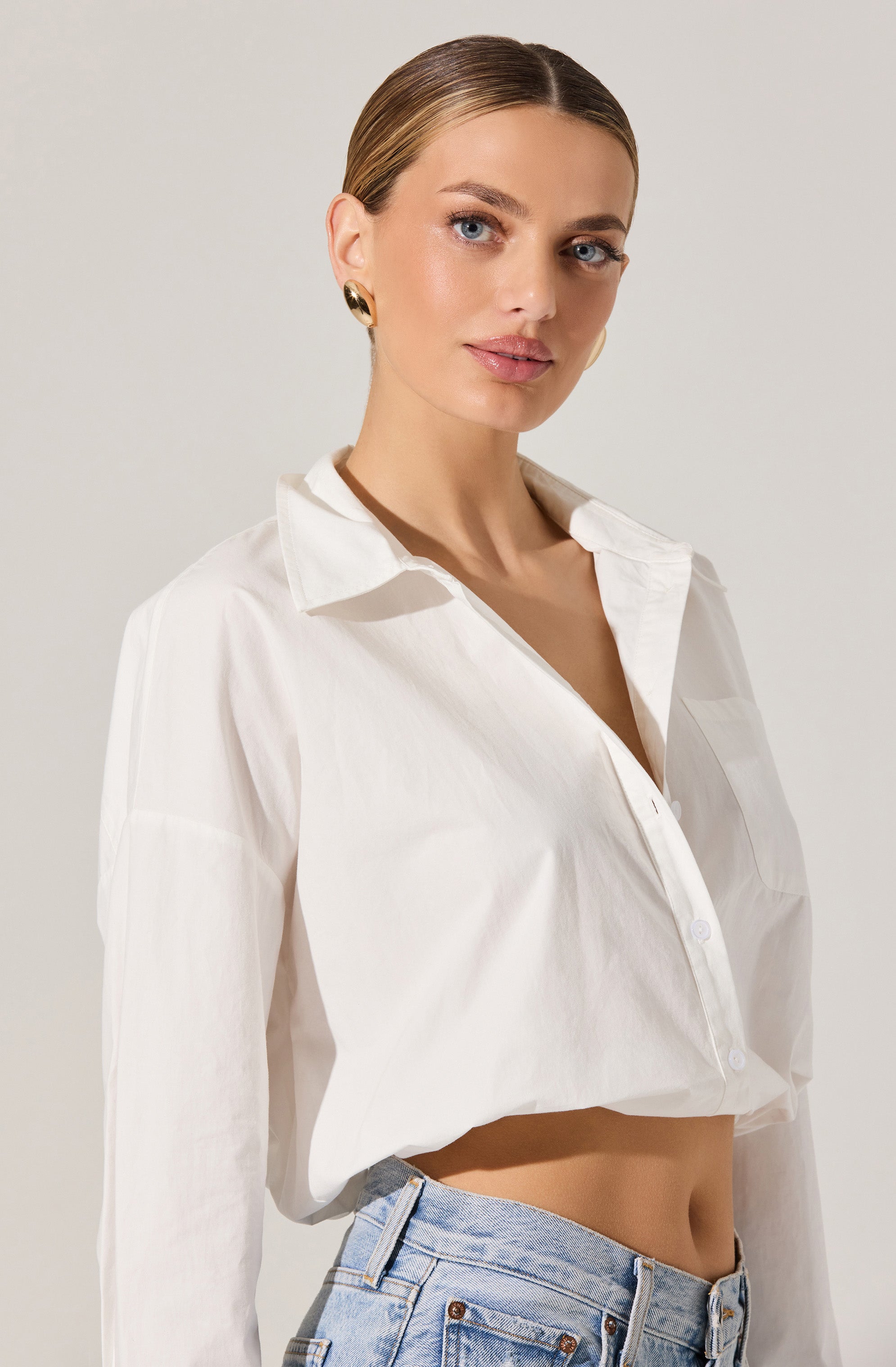 Stylish Bubble Hem Cropped Poplin Shirt for Women | Trendy Summer Blouse | Perfect for Casual Outings, Beach Cover-ups & Date Nights