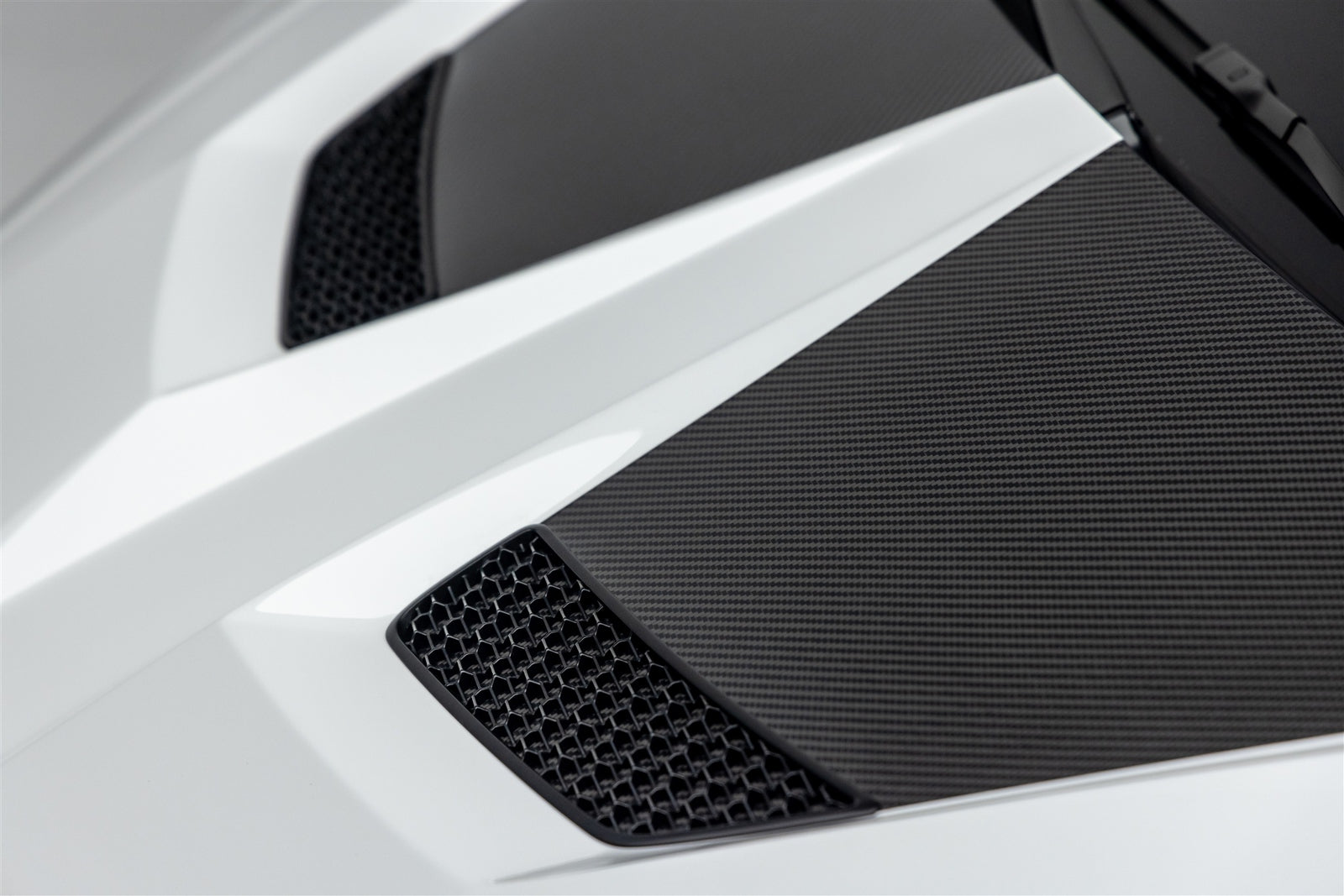 Lamborghini Huracan EVO 2WD Monza Aero Program CB 01 - High Performance Sports Car for Racing Enthusiasts | Perfect for Track Days and Supercar Events