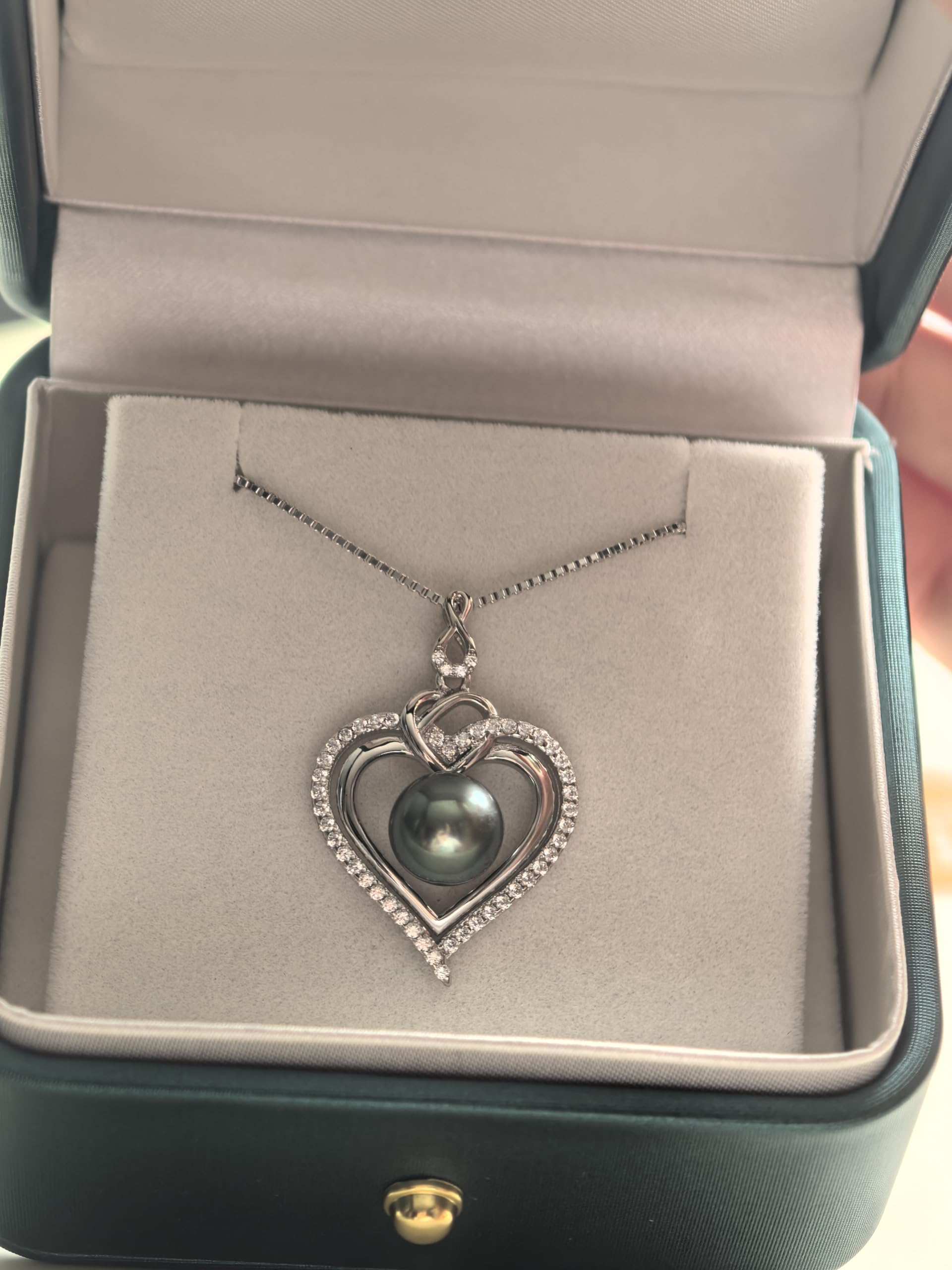 Tahitian Black Pearl Necklace for Women - Elegant Jewelry Gift for Wife, Mom, Girlfriend - Perfect for Wedding, Birthday, Anniversary, Mother's Day, Valentine's Day & Christmas