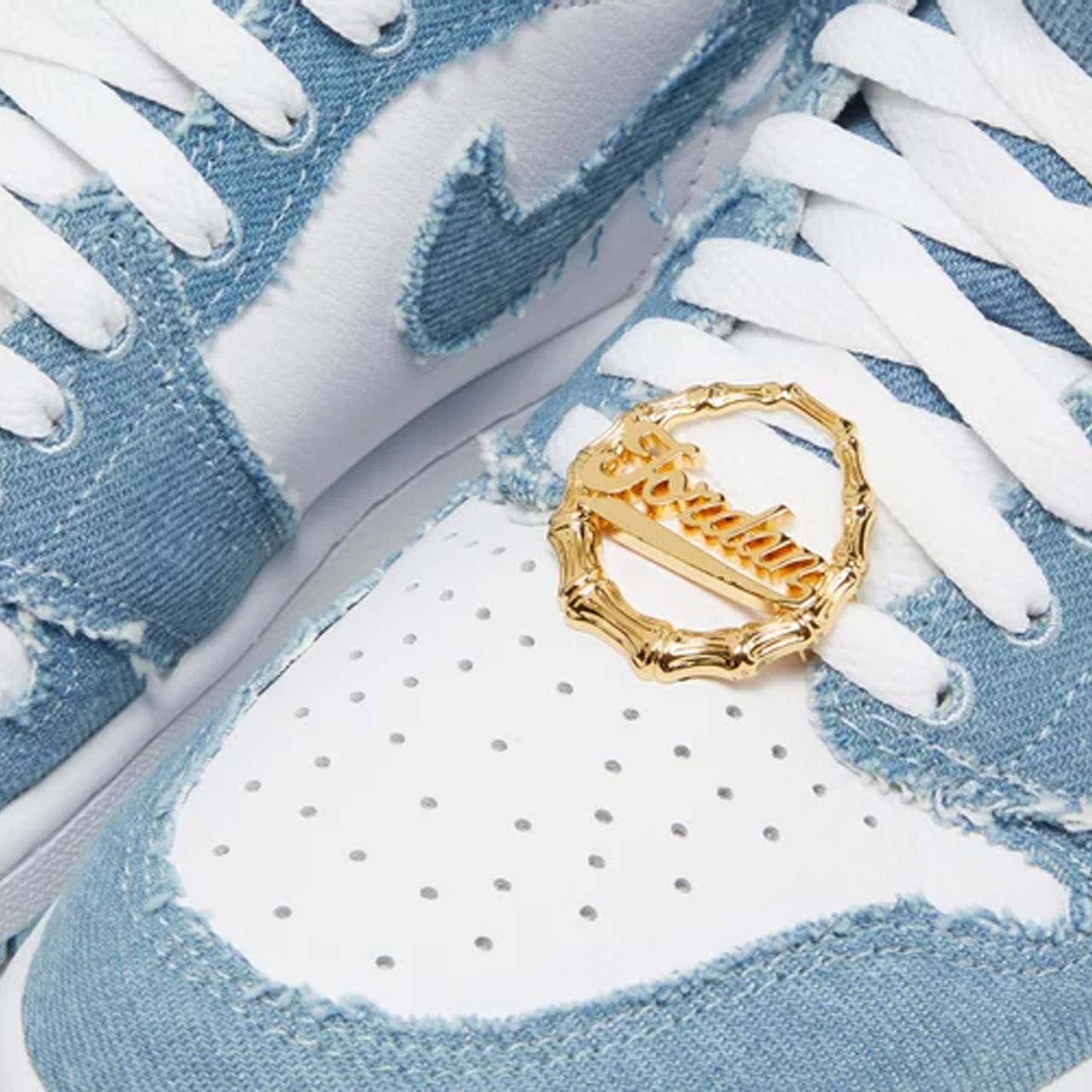 Air Jordan 1 Retro High OG 'Denim' Women's Sneakers (2022) - Classic Basketball Shoes for Streetwear & Casual Fashion