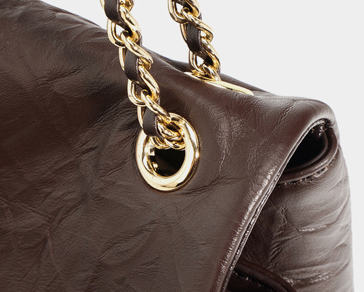 Soft Chain Strap Shoulder Bag for Women - Stylish Crossbody Purse with Adjustable Leather Strap, Perfect for Work, Travel & Evening Out