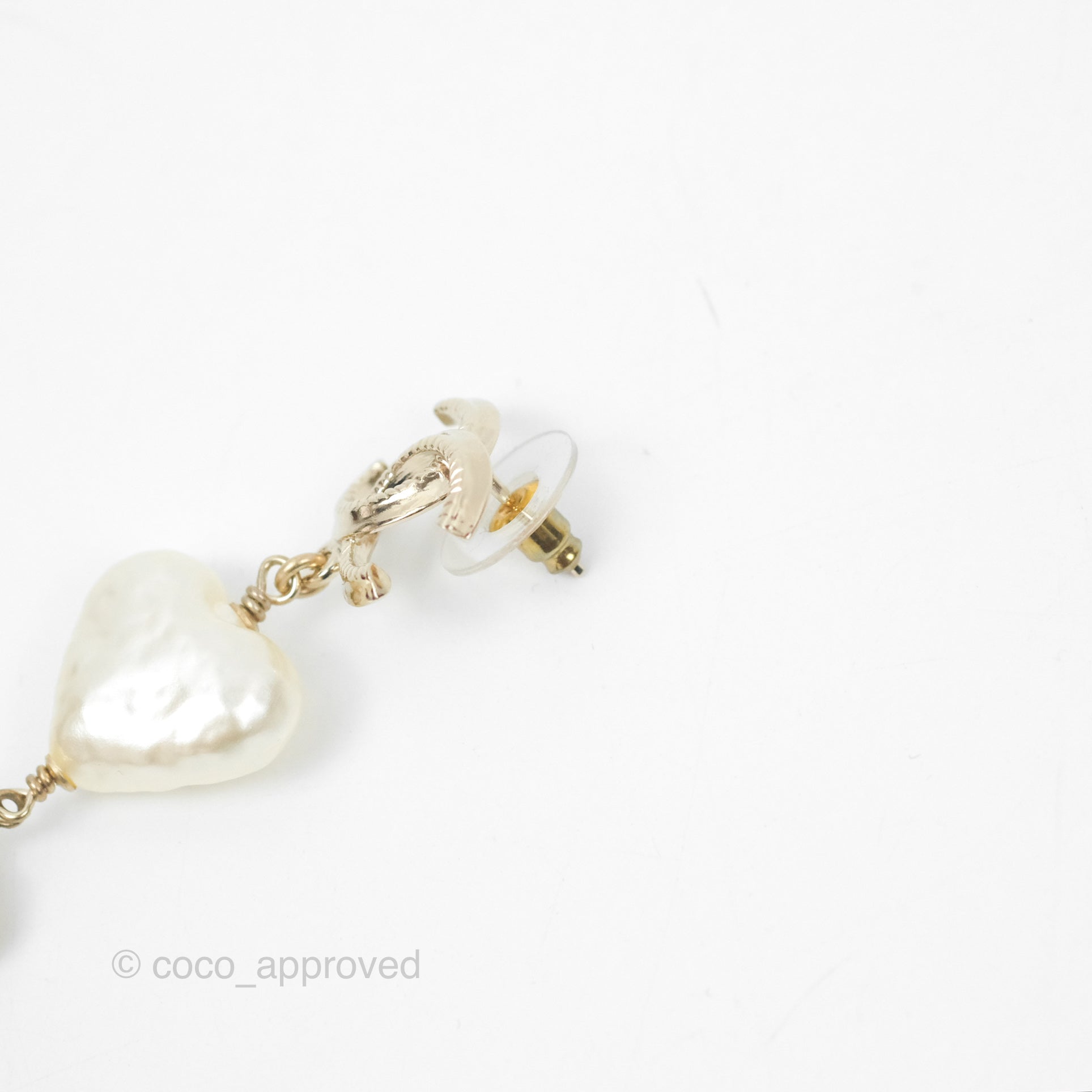 Chanel CC Pearl Heart Drop Earrings Gold Tone 22C - Luxury Fashion Jewelry for Women, Perfect for Weddings, Parties & Special Occasions