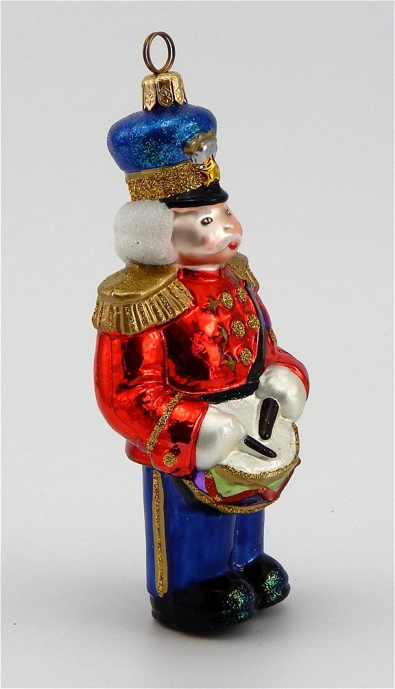 Handcrafted Blown Glass Toy Soldier Ornament - Unique Christmas Tree Decoration for Holiday Home Décor & Gift Giving