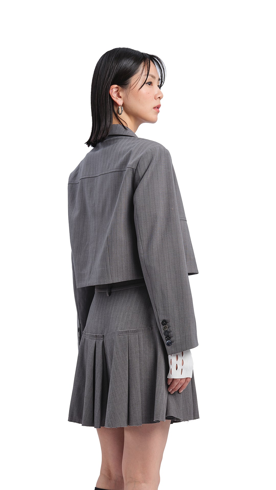 Stylish Women's Short Suit Jacket - Trendy Blazer for Office, Business & Casual Wear - Perfect for Work, Meetings & Everyday Outfits