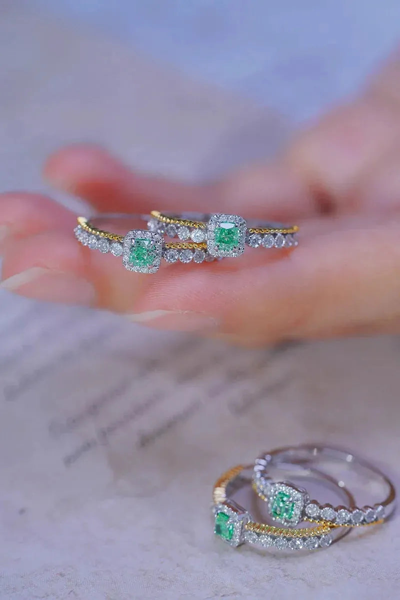 18K White & Yellow Gold Green Diamond Ring for Women - Elegant Square Design, Romantic Wedding Jewelry - Perfect for Engagement, Anniversary & Special Occasions