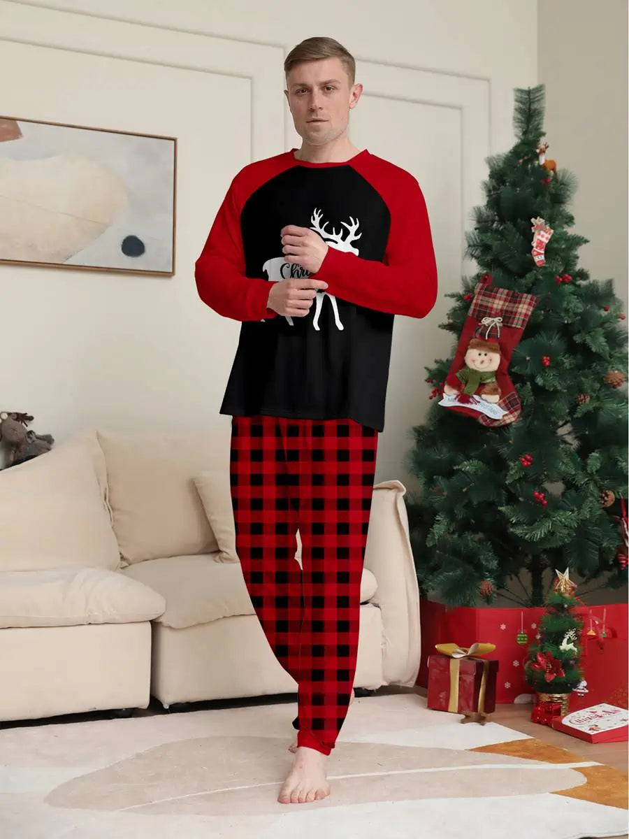 Reindeer Christmas Matching Family Pajamas Set - Cozy Holiday Sleepwear for Adults & Kids - Perfect for Family Photos, Christmas Morning & Festive Gatherings
