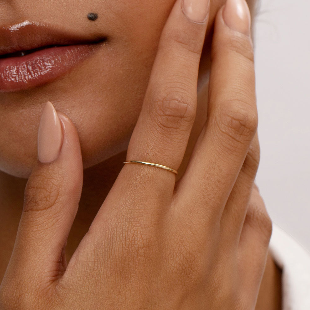 10k Gold Thin Plain Stacker Ring - Dainty Minimalist Band for Everyday Wear, Stacking & Layering - Perfect for Gifting & Special Occasions