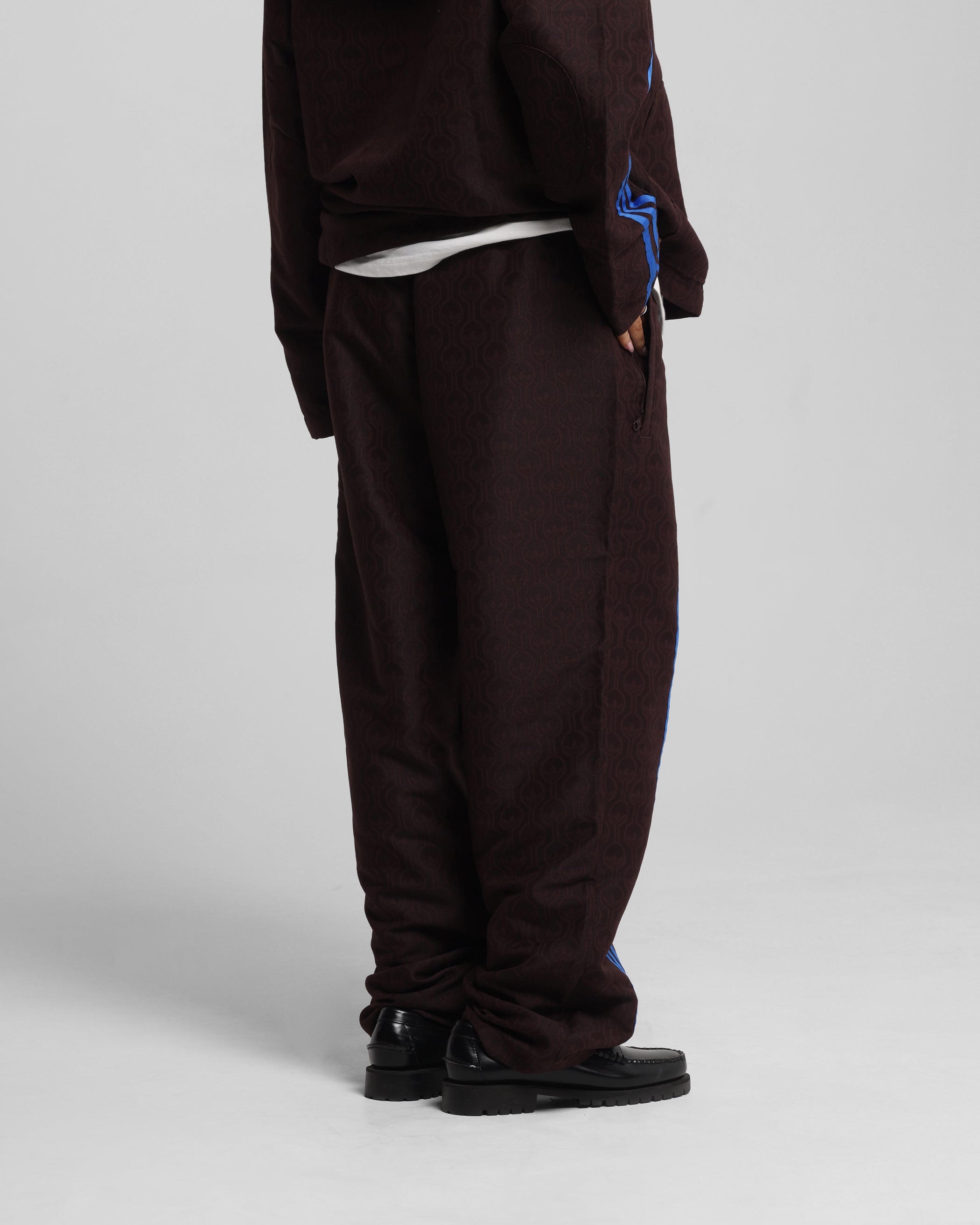 Adidas Originals 70's Club Trackpants - Vintage Brown Retro Joggers for Men | Casual Streetwear & Lounge Pants for Gym, Running, and Everyday Wear