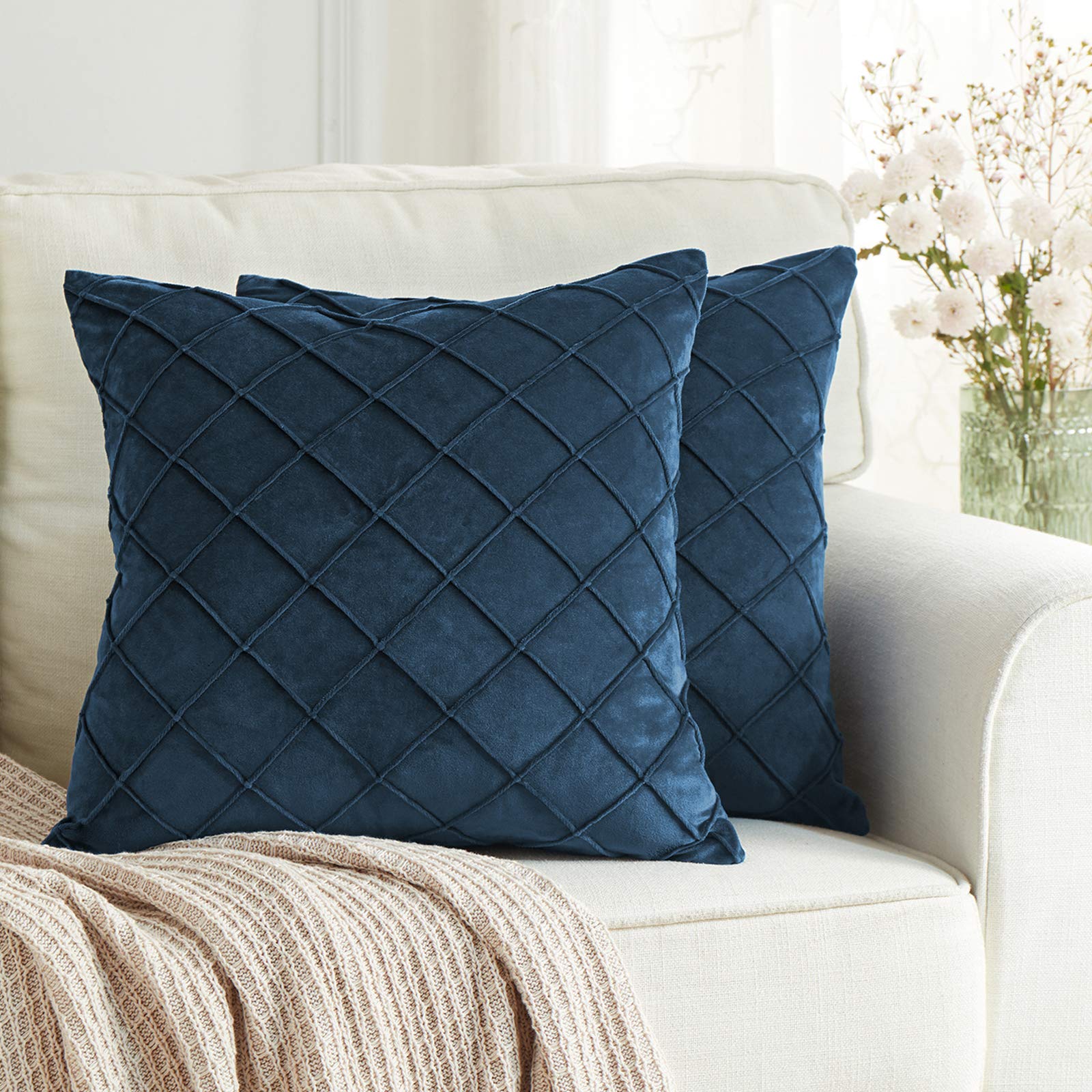 BeBen 2 Pack Velvet Throw Pillows 20x20 Inch - Soft Decorative Pillow Covers for Sofa, Bed, Car & Outdoor - Dark Blue Solid Cushion Case - Perfect for Living Room Decor, Travel & Cozy Home Accents