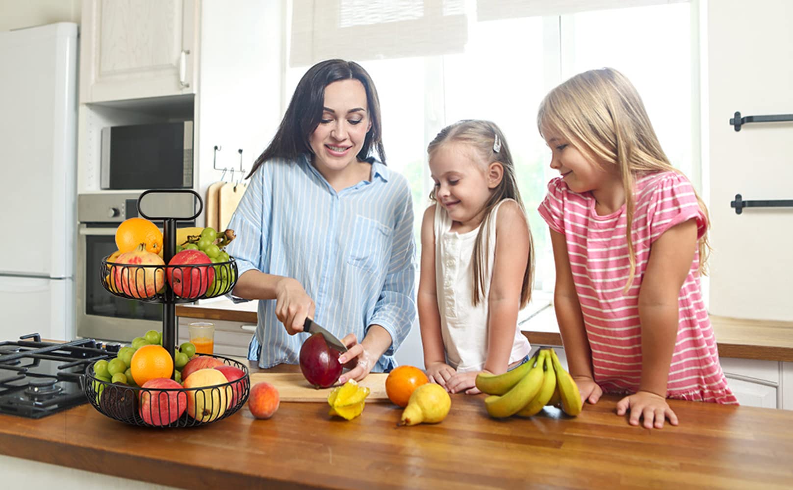 Stainless Steel Fruit Bowl for Kitchen Counter - Large Capacity Metal Vegetable Basket with Detachable Stand - Perfect for Countertop Storage of Fruits, Veggies & Snacks - Ideal for Dining Room, Pantry & Kitchen Organization