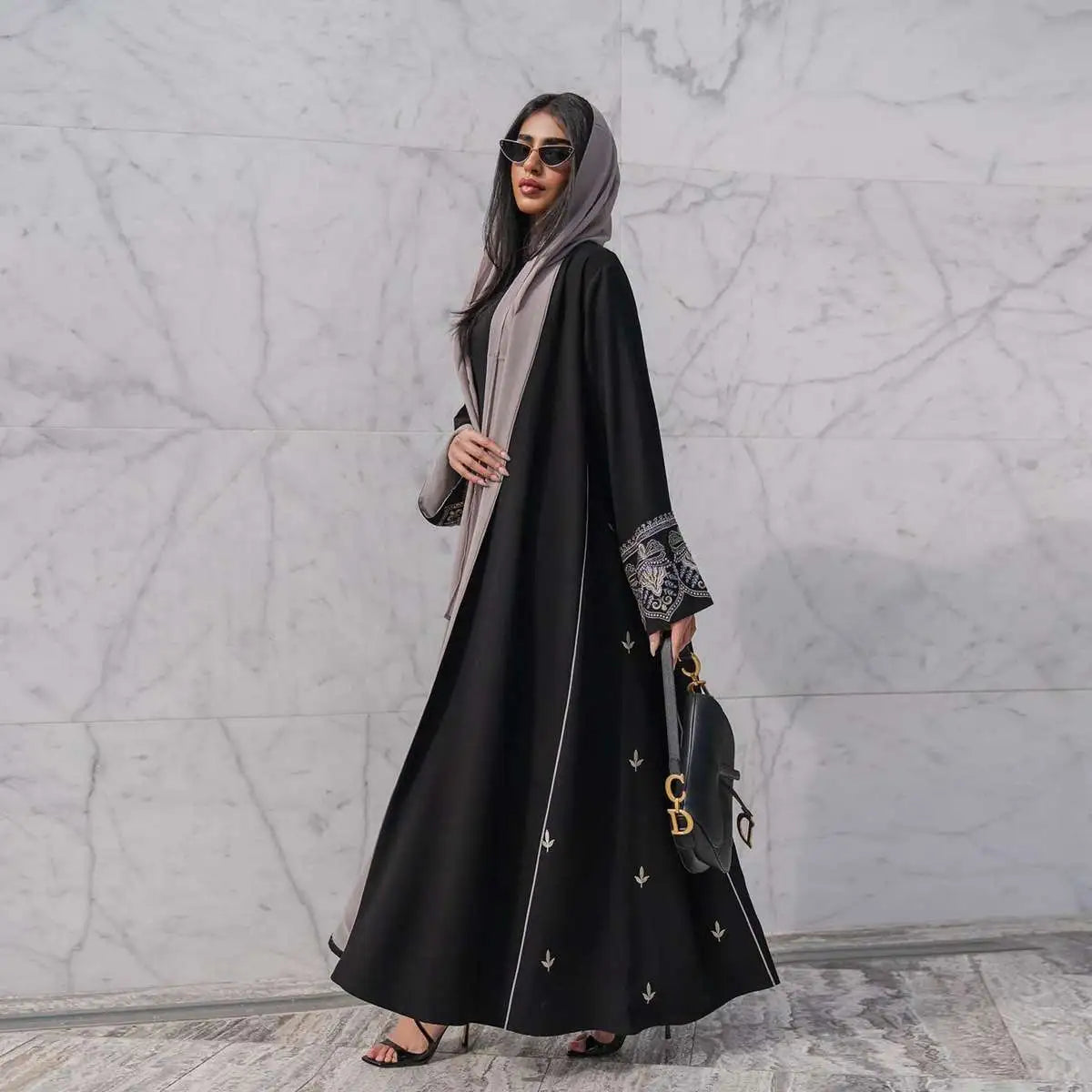 Elegant Muslim Women's Embroidered Open Abaya Cardigan Dress - Perfect for Prayer, Mosque Visits & Special Occasions