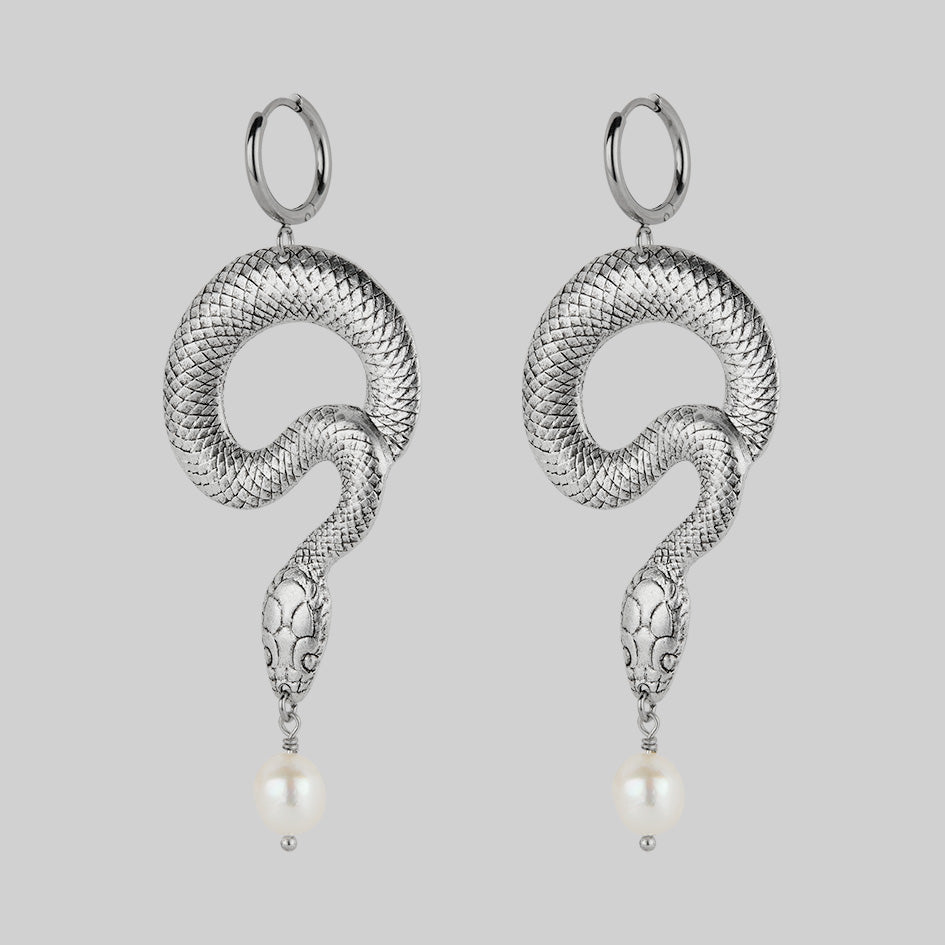 Stylish Silver Sea Snake & Pearl Hoop Earrings for Women - Perfect for Beach Parties, Date Nights, and Boho Fashion