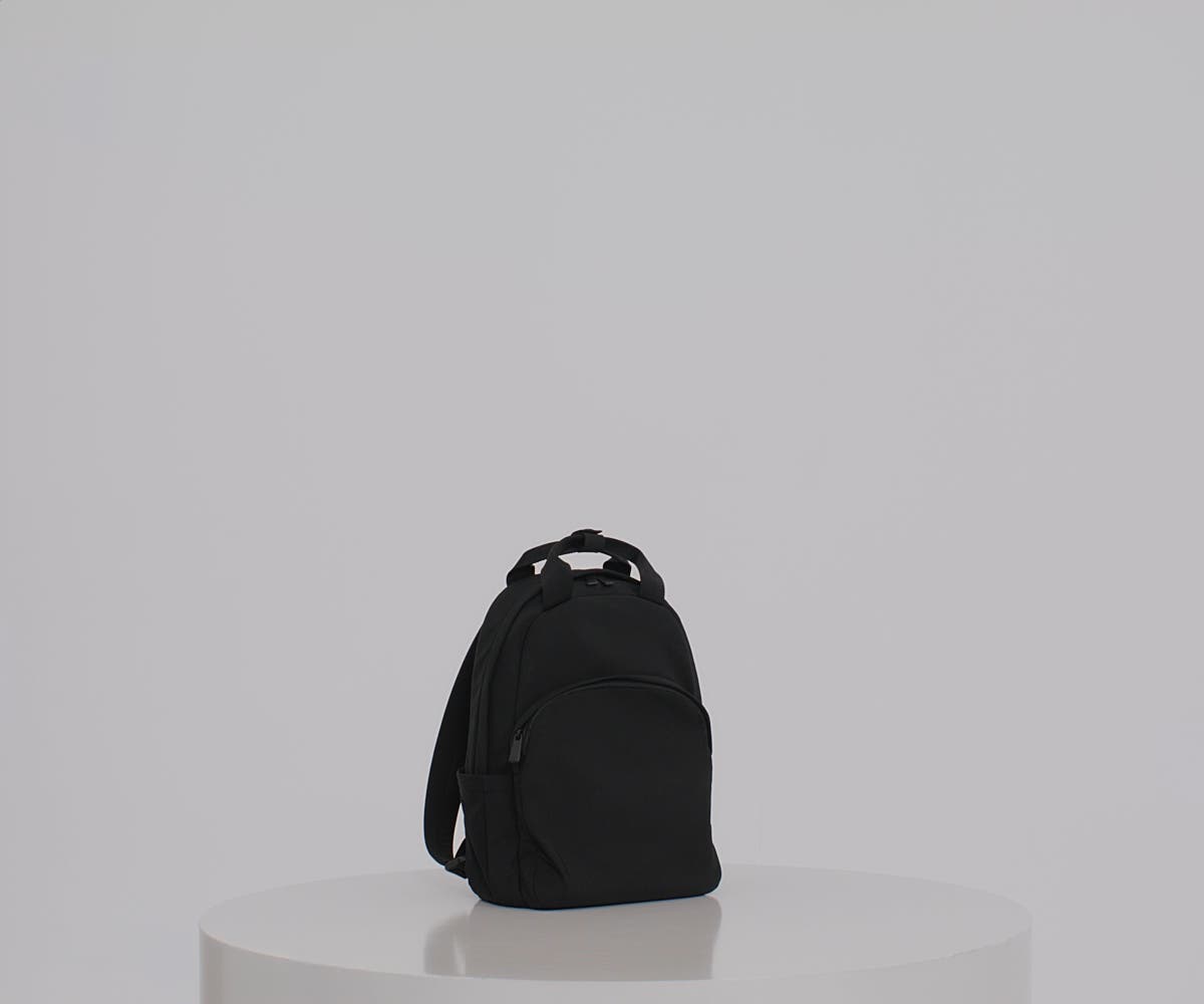 Featherlight Backpack in Salt White - Ultra Lightweight Travel & Hiking Daypack for Women & Men - Perfect for Commuting, School & Outdoor Adventures