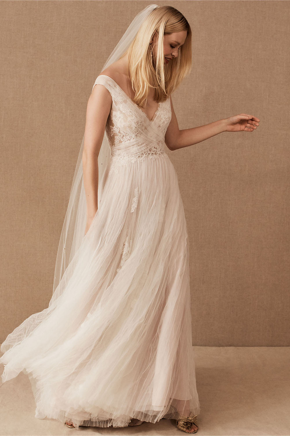 BHLDN Watters Malone Wedding Gown - Elegant Lace Bridal Dress for Bride, Perfect for Church Ceremony & Outdoor Wedding Photos