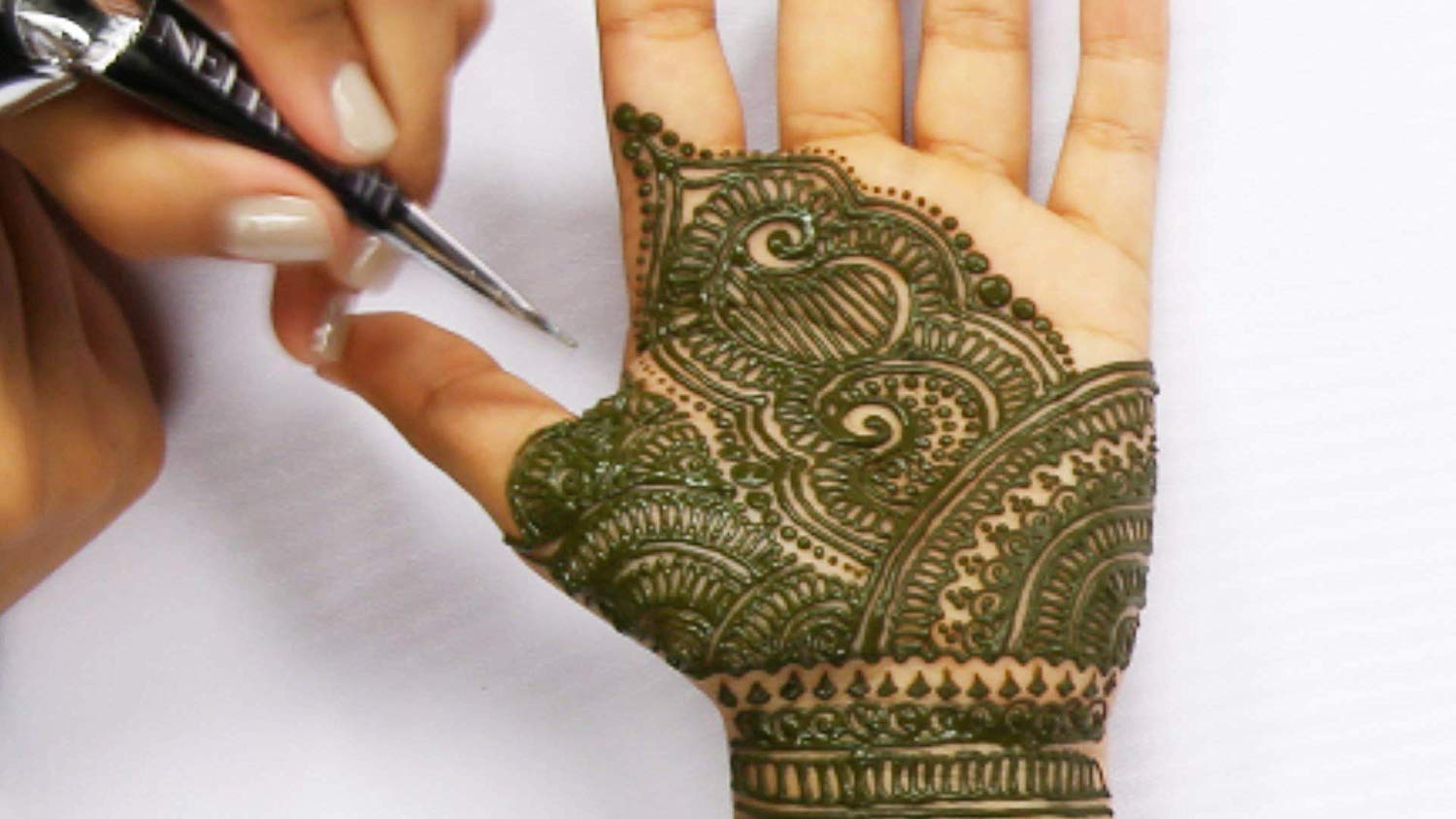 Jioo Organics 100% Pure Natural Henna Powder for Hair & Skin | Herbal Hair Dye & Mehndi Tattoo | Organic Hari Mehandi Powder with Henna Attar (100g) - Safe for DIY Hair Coloring, Bridal Mehndi & Body Art