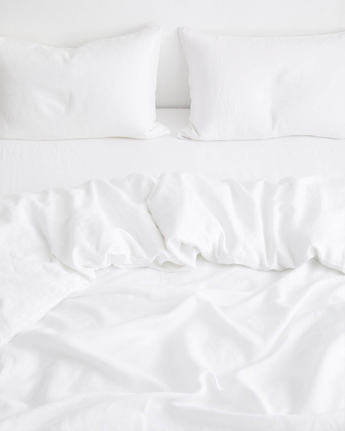 Premium 100% French Flax Linen Bedding Set - Breathable White Luxury Bed Sheets for All Seasons | Perfect for Master Bedroom, Guest Room & Vacation Homes