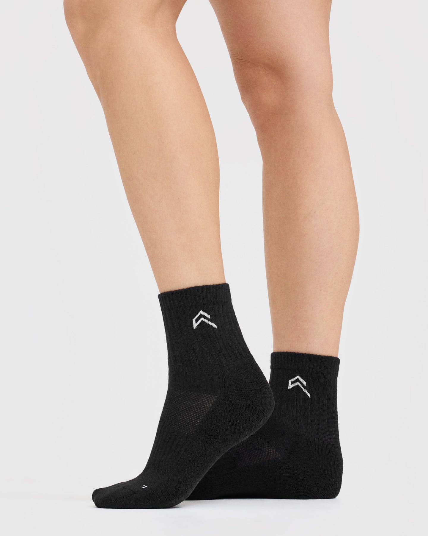 Premium 3-Pack Black Mid Crew Socks for Men & Women - Comfortable Everyday Casual & Athletic Wear - Perfect for Running, Gym, Work & Daily Use