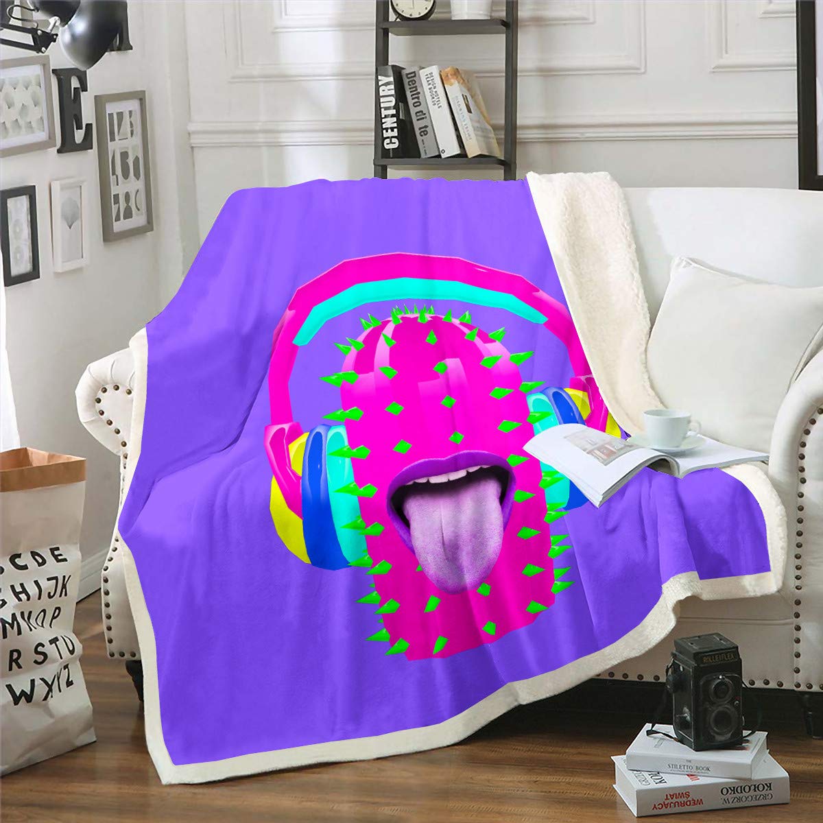 Soft Sherpa Fleece Throw Blanket with Red Lips Design - 87