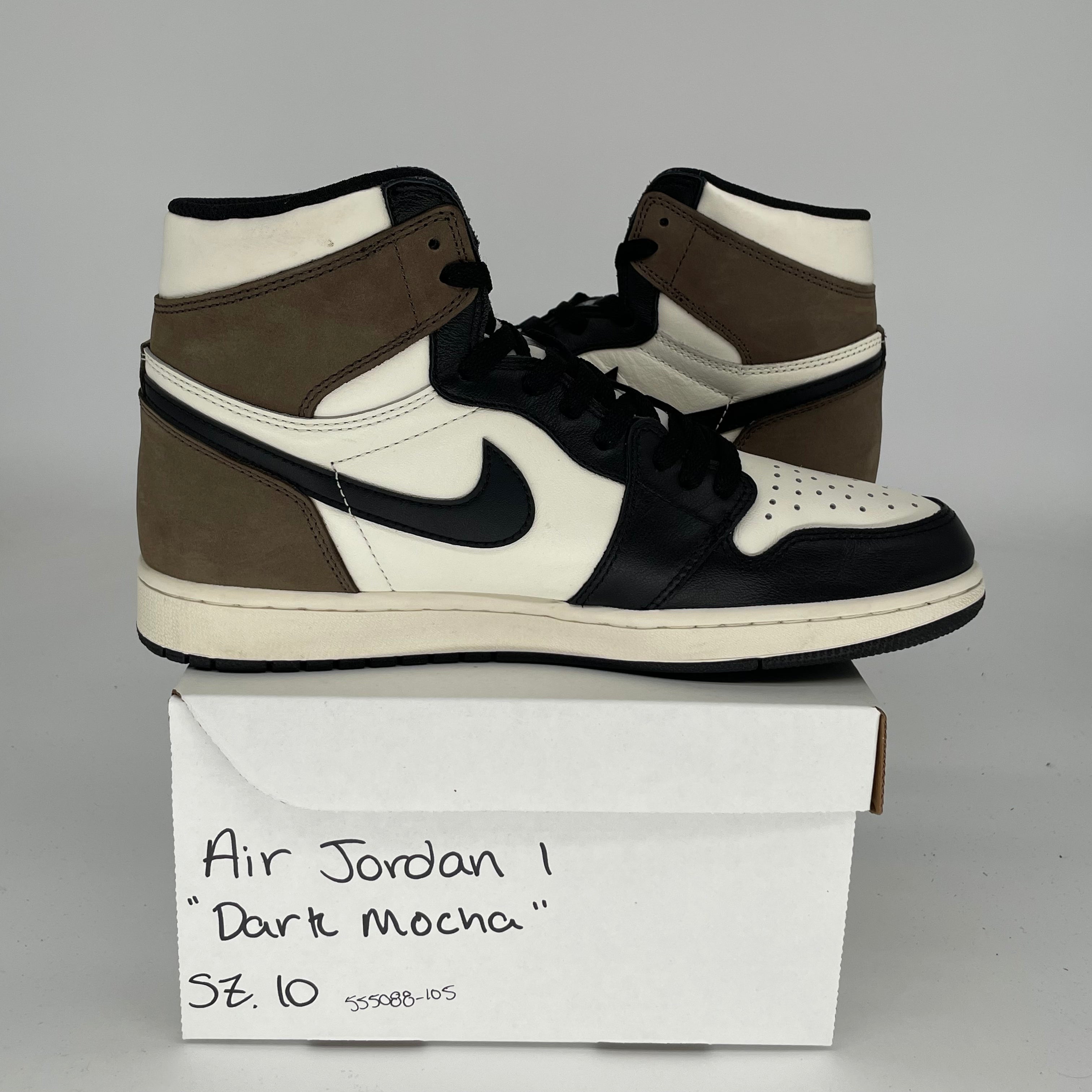 Air Jordan 1 Dark Mocha Men's Sneakers Size 10 - 555088-105 - Retro High OG Basketball Shoes for Casual Wear & Street Style