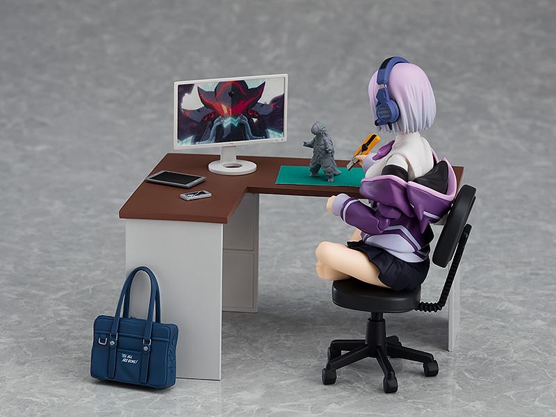Figma #460 DX Akane Shinjo SSSS.Gridman Action Figure - Anime Collectible for Fans, Perfect for Display & Cosplay Scenes