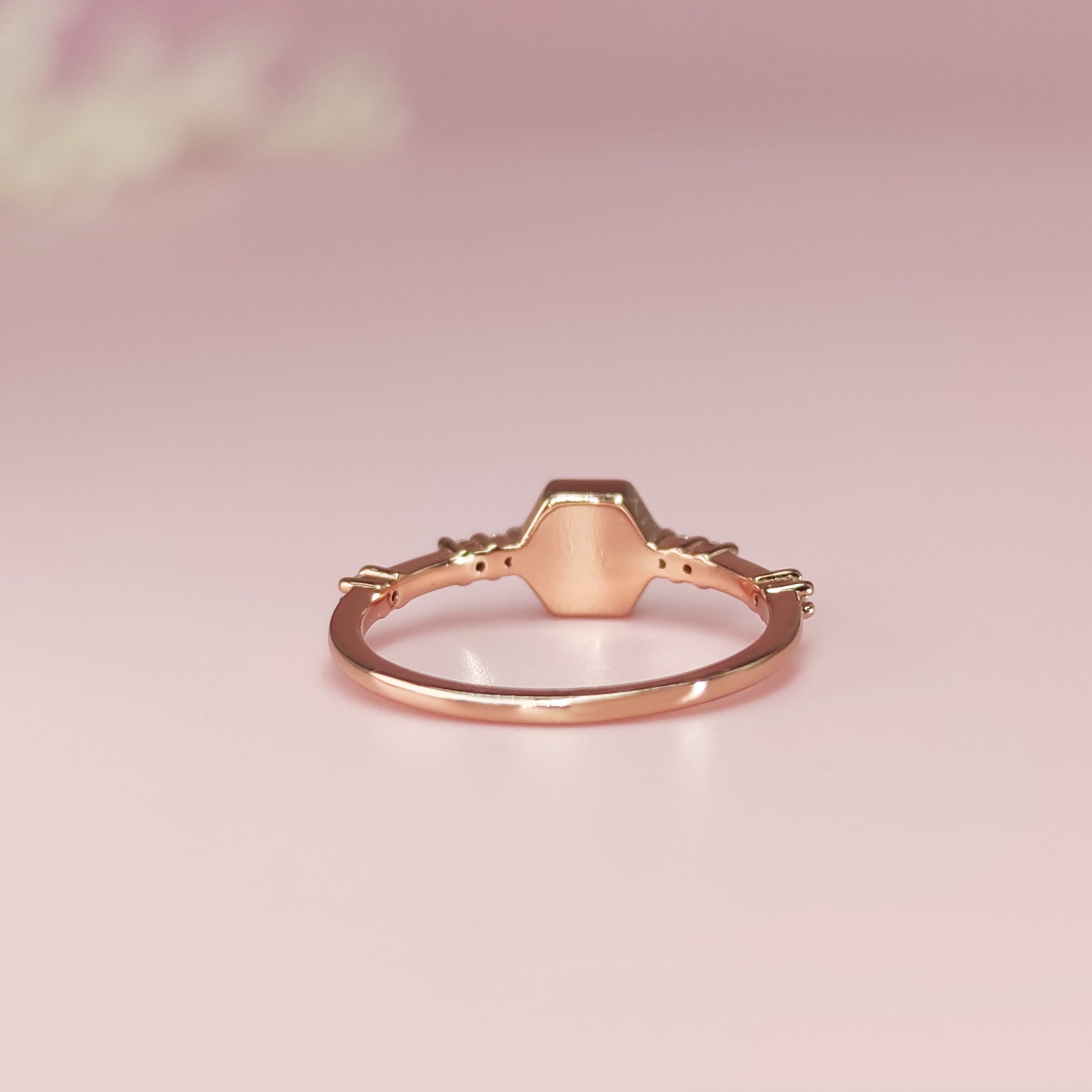 Golden Embrace Breastmilk Ring - Sterling Silver Keepsake Jewelry for Nursing Moms - Perfect Mother's Gift & Breastfeeding Memorial Jewelry (Ideal for Postpartum, Baby Shower & Mother's Day)
